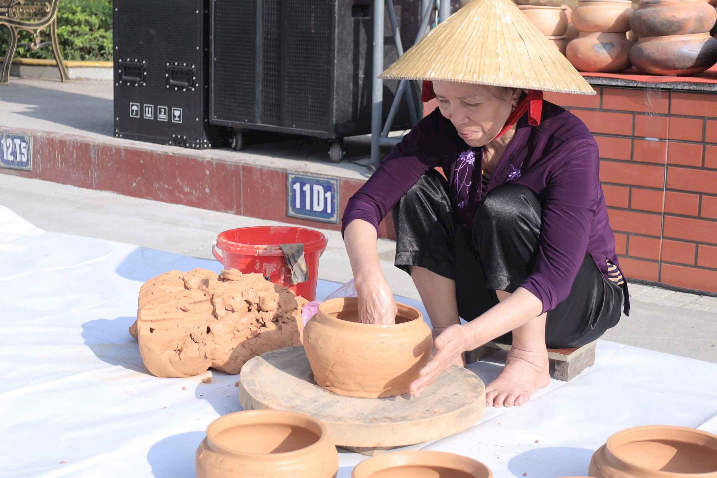 làm nồi