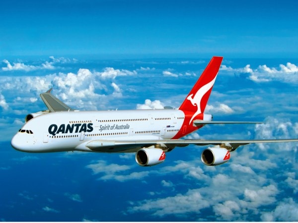 Đặt mua vé máy bay hãng Qantas Airways giá rẻ – Vlink.vn