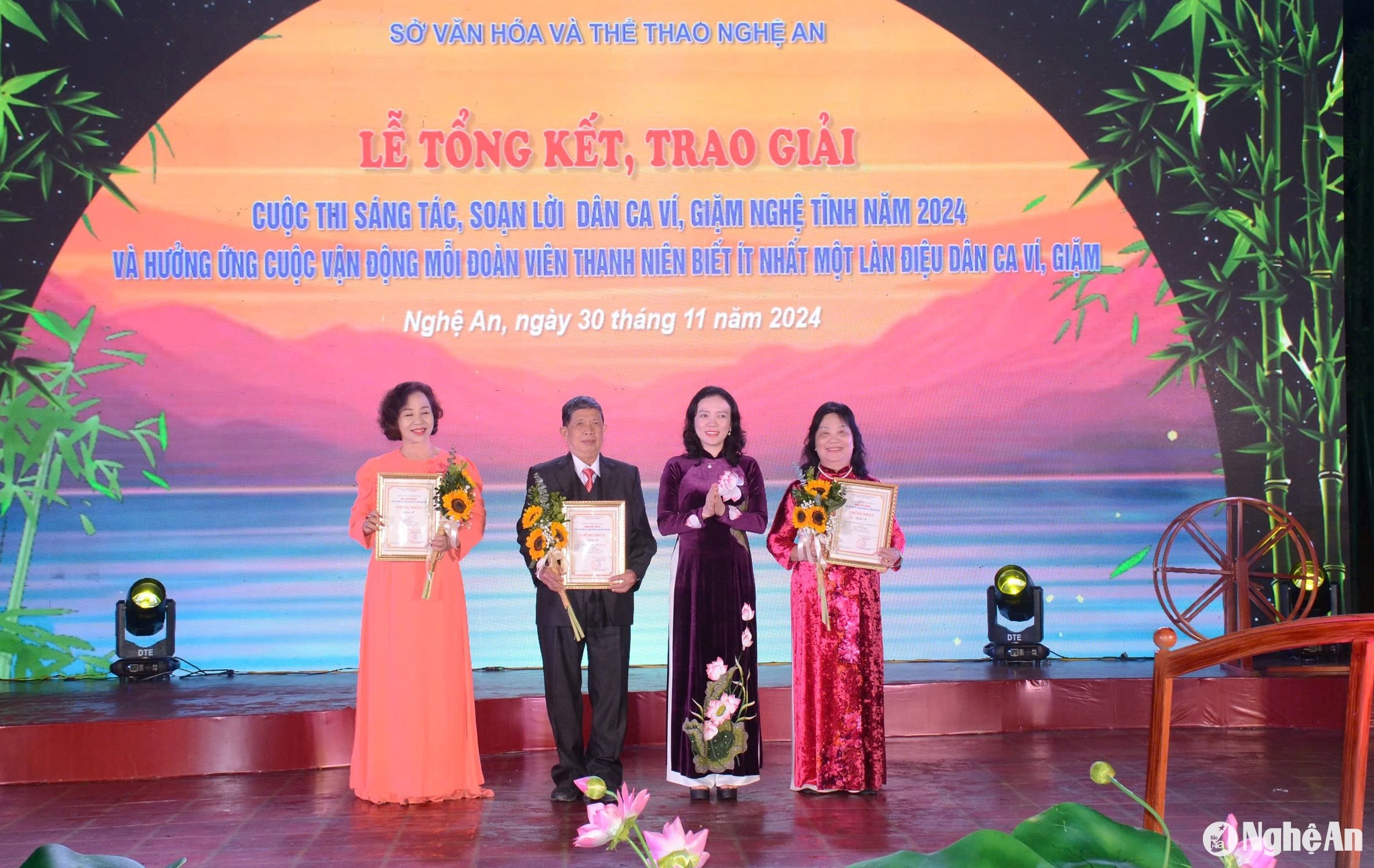 trao giải A