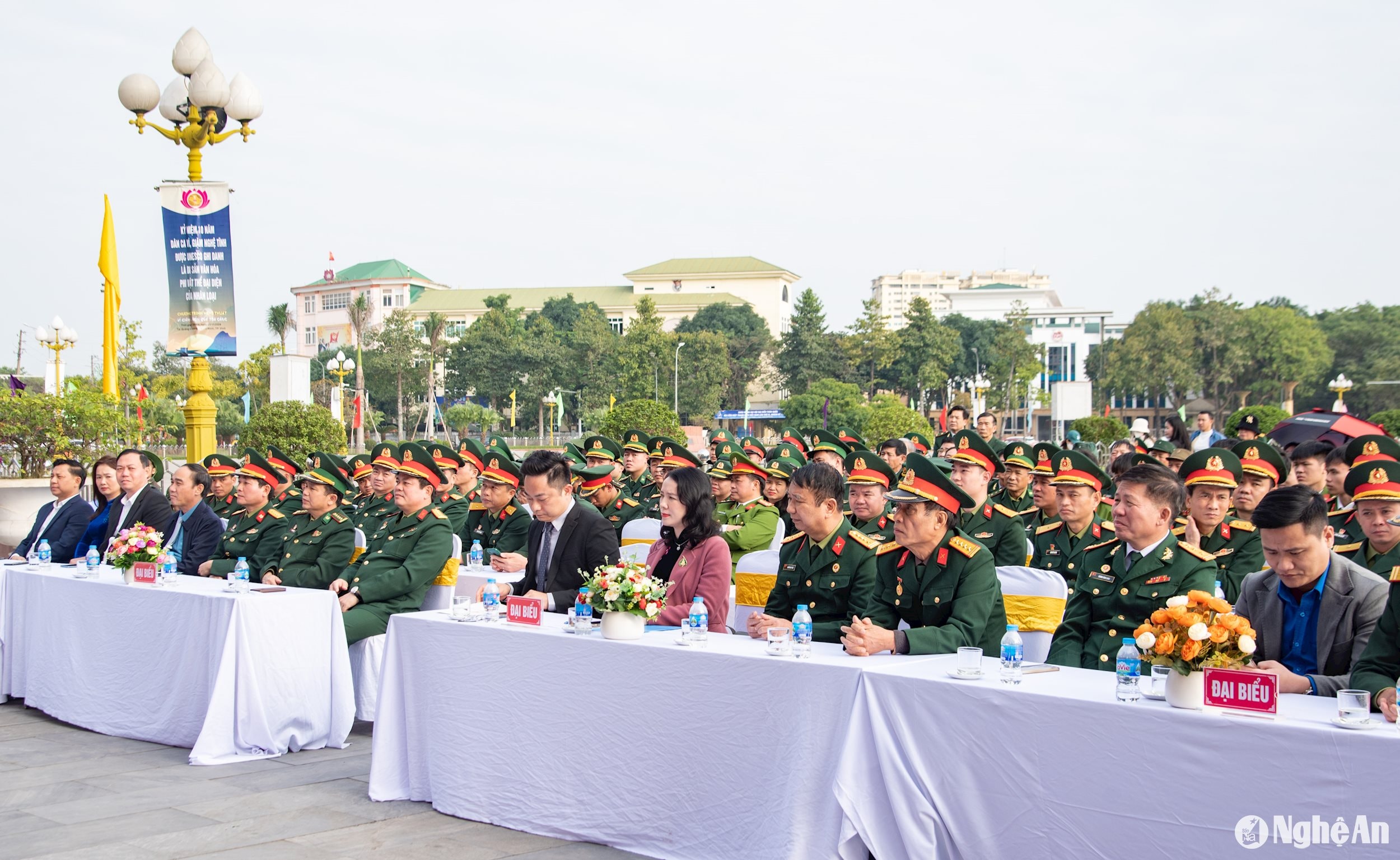 Khai mạc triển lãm_11