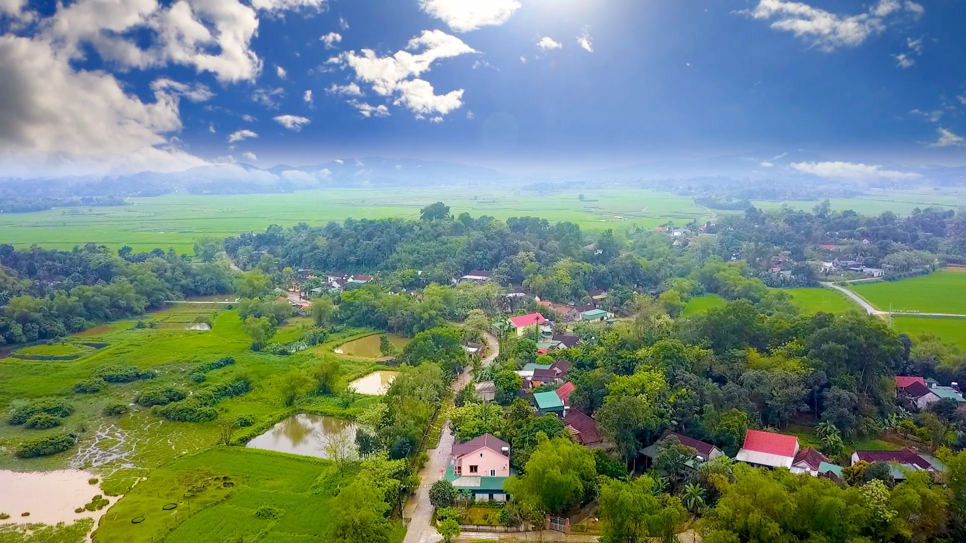 Quê hương Thanh Tùng ngày nay. Ảnh: Lâm Sơn 