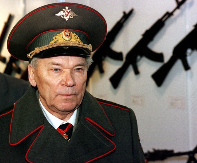 Video: Những hình ảnh cuối cùng về nhà sáng chế Mikhail Kalashnikov | Giáo dục Việt Nam