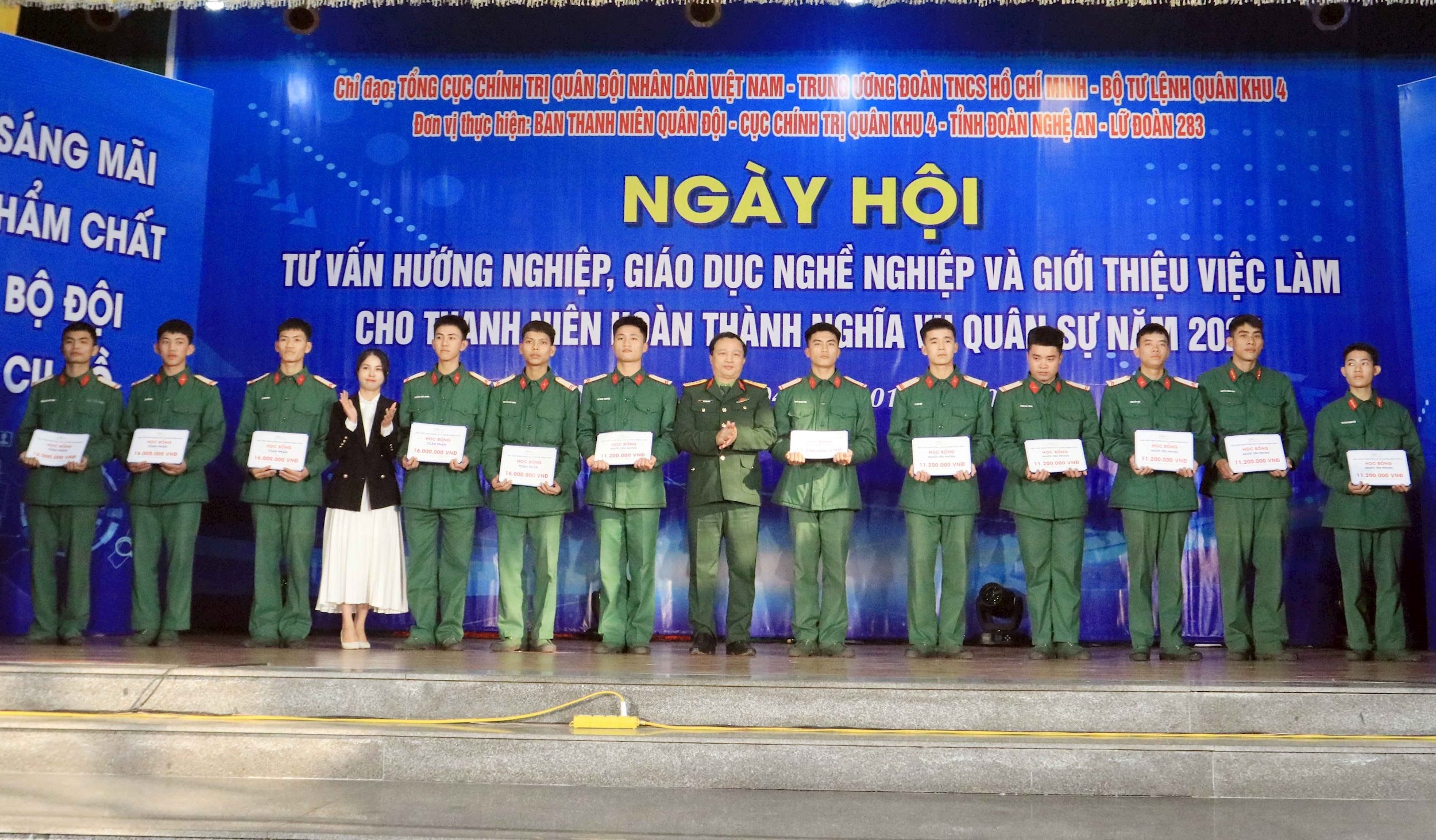 ảnh 5 thanh niên xuất ngũ hướng nghiệp