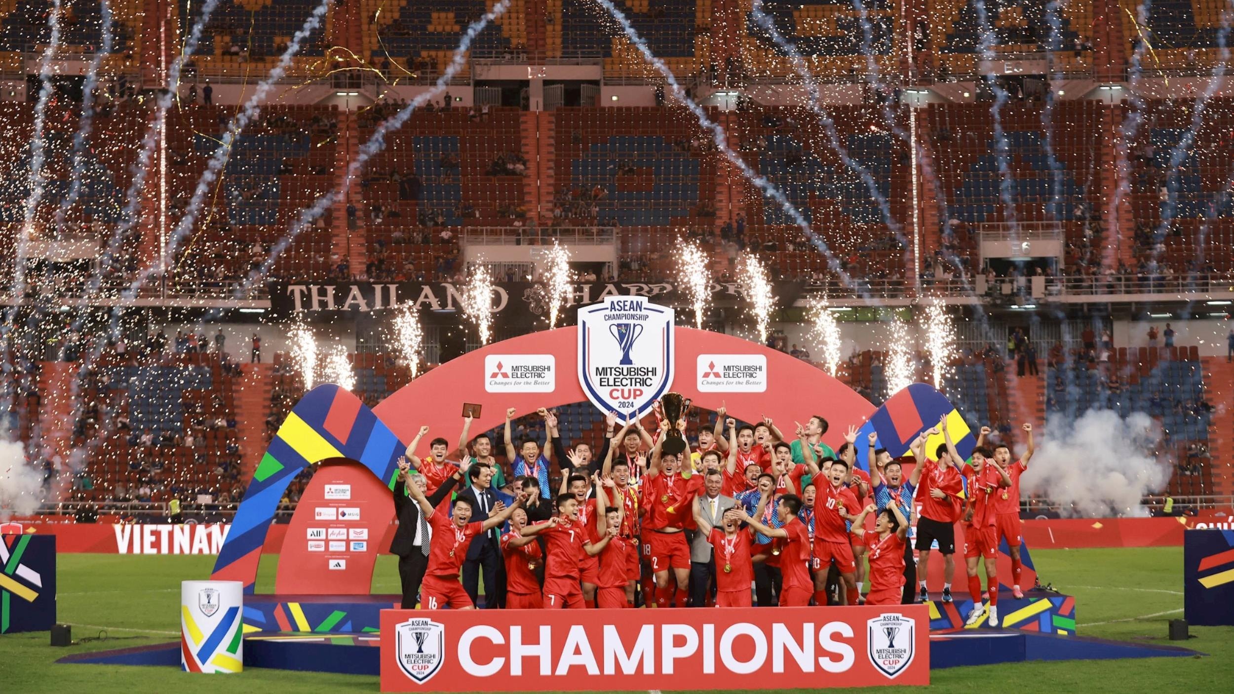 Những điểm nhấn trong trận chung kết Việt Nam - Thái Lan