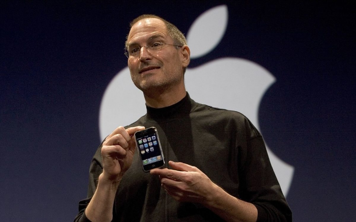 The Original iPhone Was Unveiled By Steve Jobs for the First Time Exactly 13 Years Ago - iPhone Hacks | #1 iPhone, iPad, iOS Blog