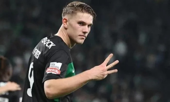 Viktor Gyokeres lọt tầm ngắm của Man United.