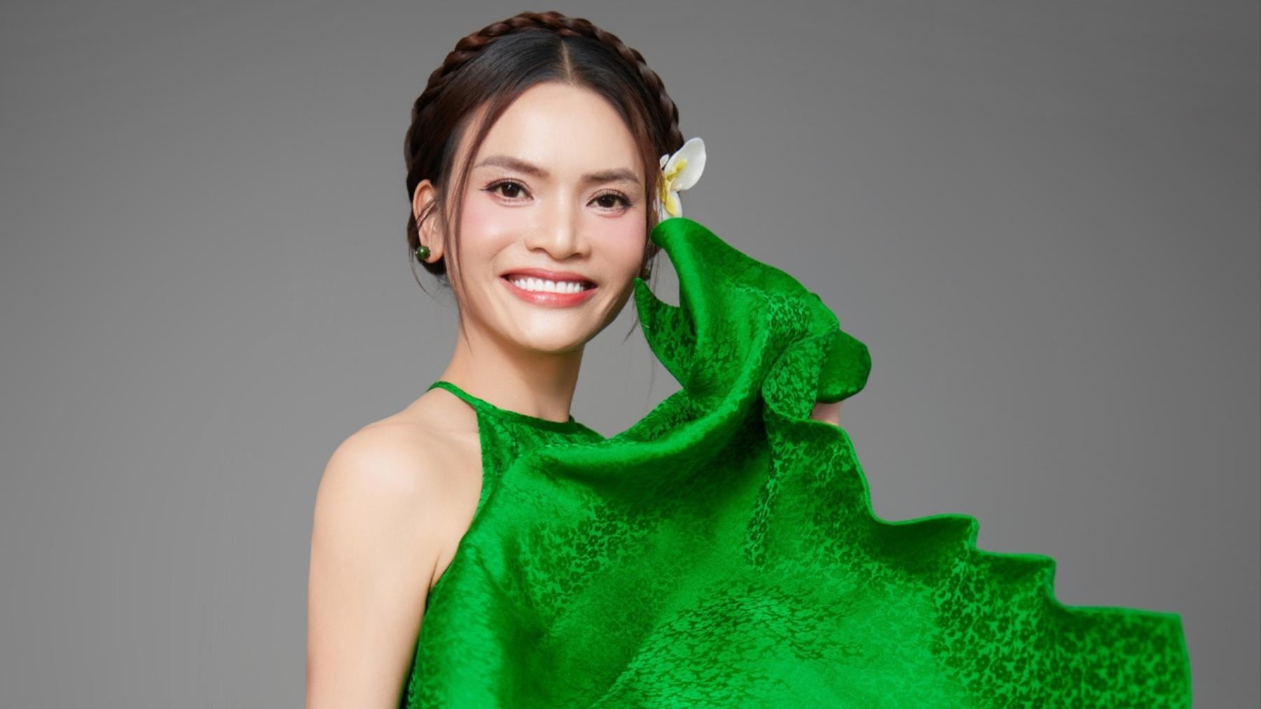 NSND Phạm Phương Thảo: Tình yêu quê hương là điểm tựa cho mọi thành công