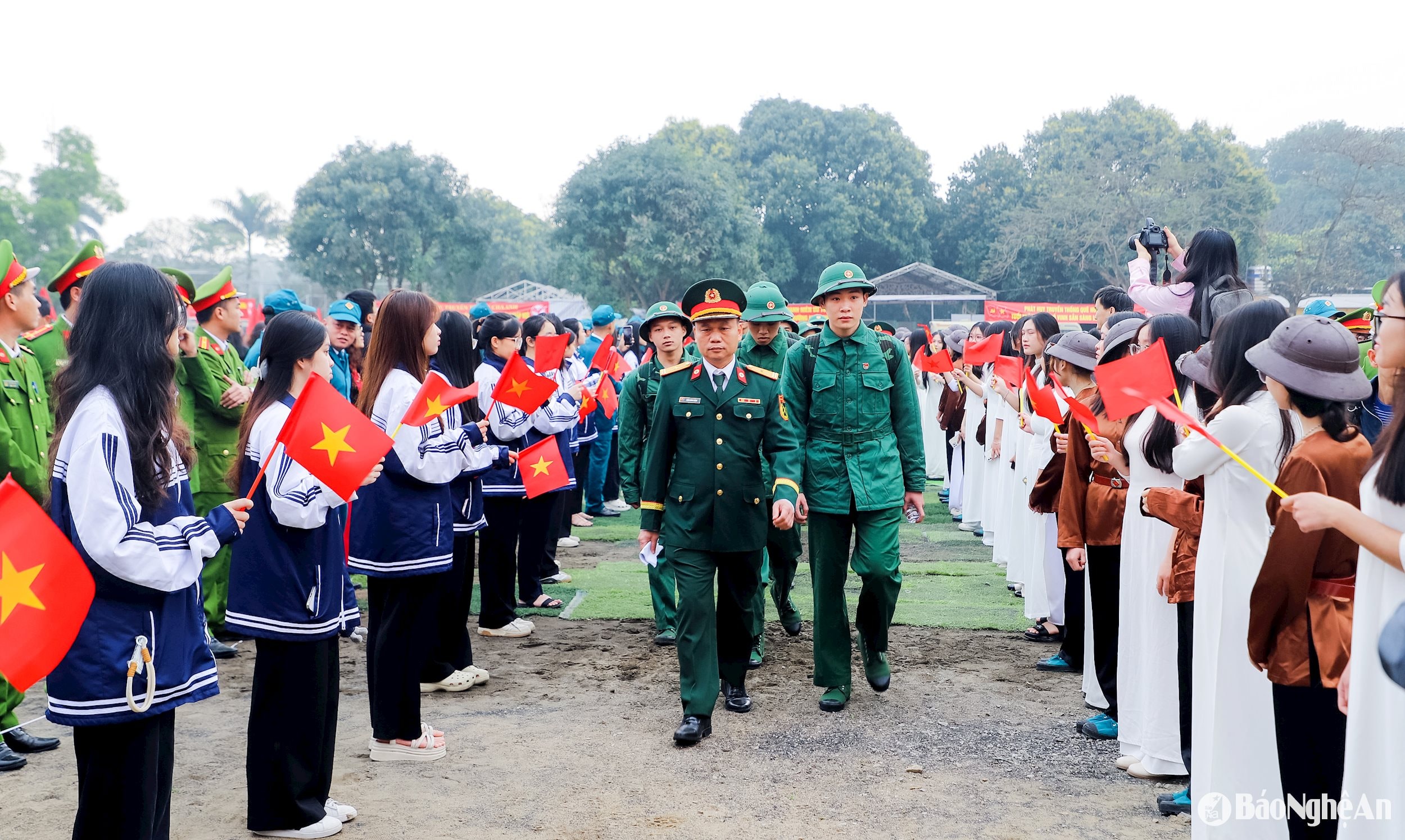 Ngày hội tòng quân trên quê hương Bác Hồ