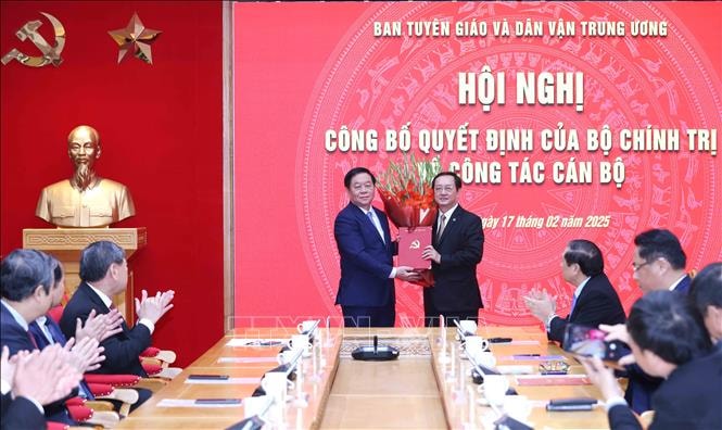 Bộ trưởng Huỳnh Thành Đạt giữ chức Phó Trưởng Ban Tuyên giáo và Dân vận Trung ương- Ảnh 1.