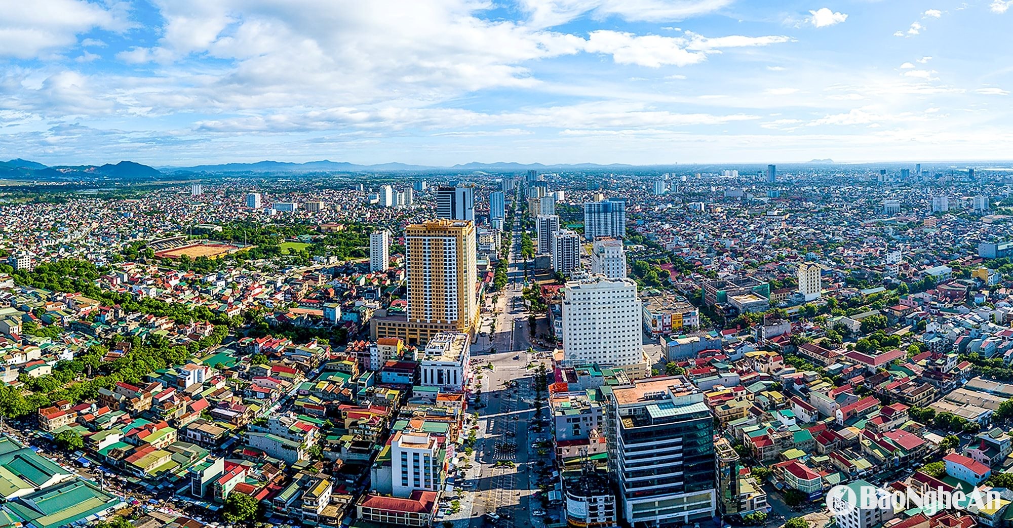 Toàn cảnh khu vực trung tâm thành phố Vinh. Ảnh tư liệu Lê Thắng