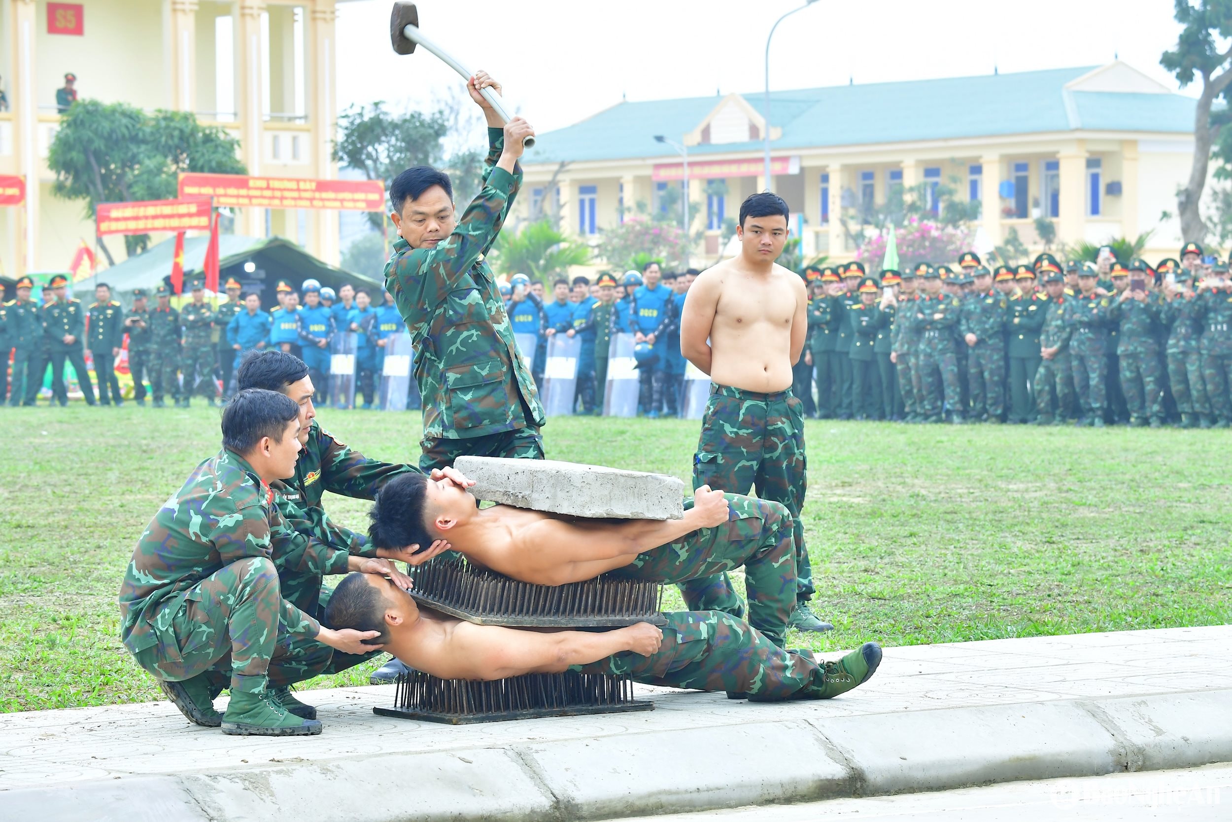 anh 4