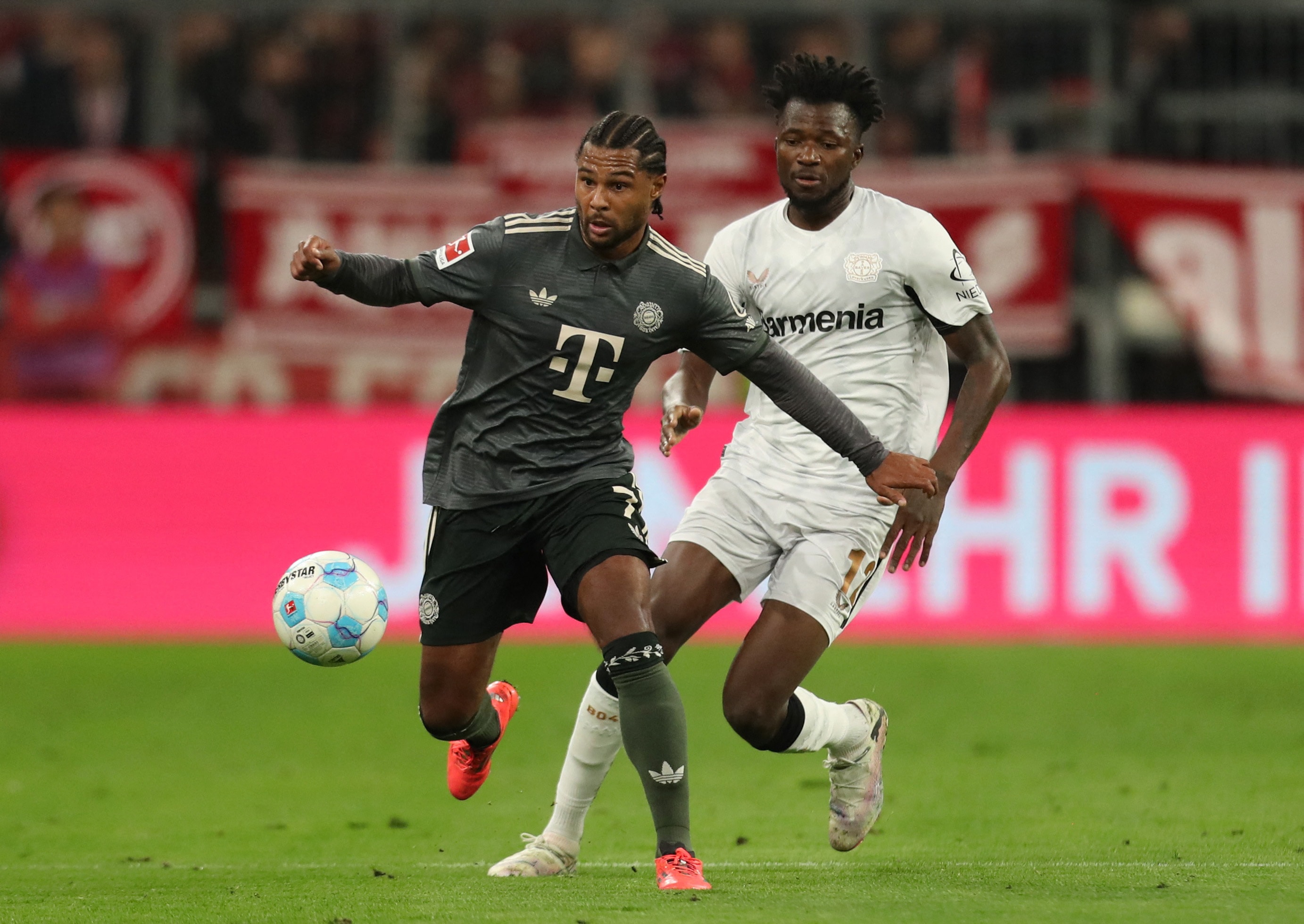 Bayern held to 1-1 draw by resolute Leverkusen | Reuters