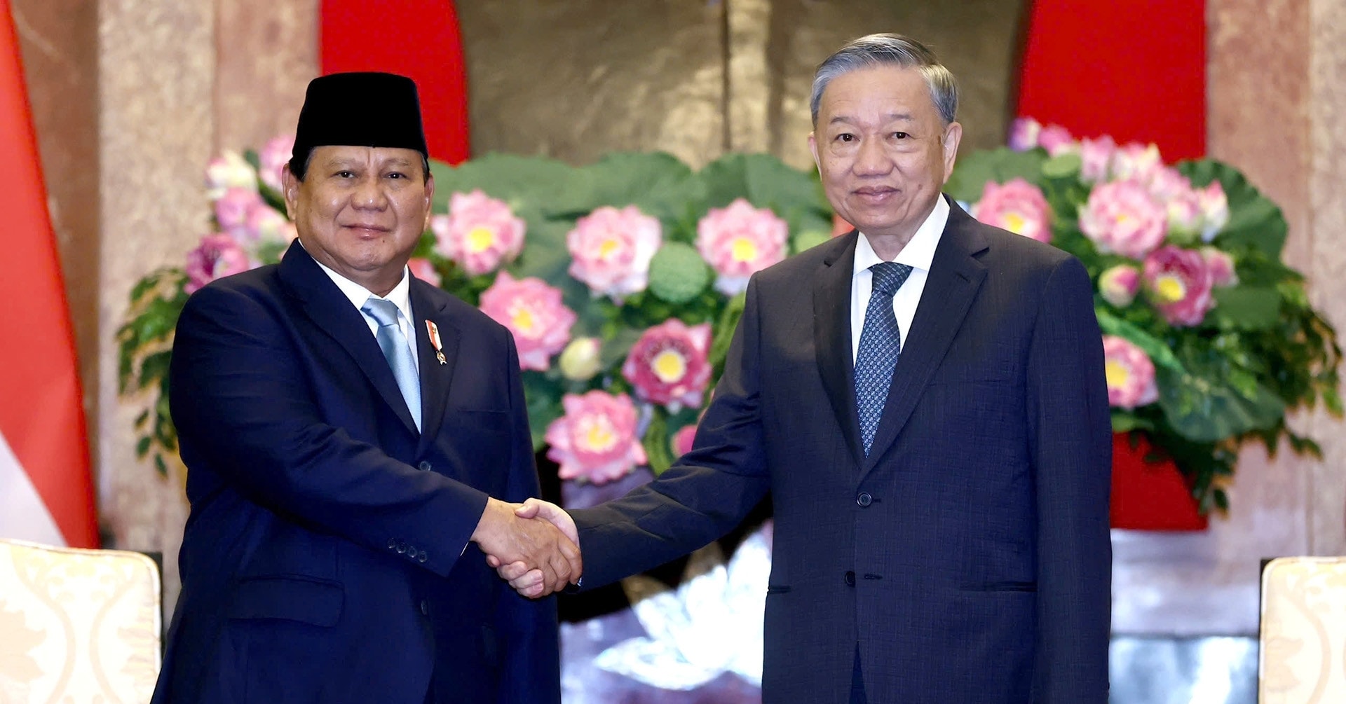 Tổng Bí thư Tô Lâm thăm Indonesia: Đưa quan hệ song phương lên tầm cao mới Tổng Bí thư Tô Lâm thăm Indonesia: Đưa quan hệ song phương lên tầm cao mới