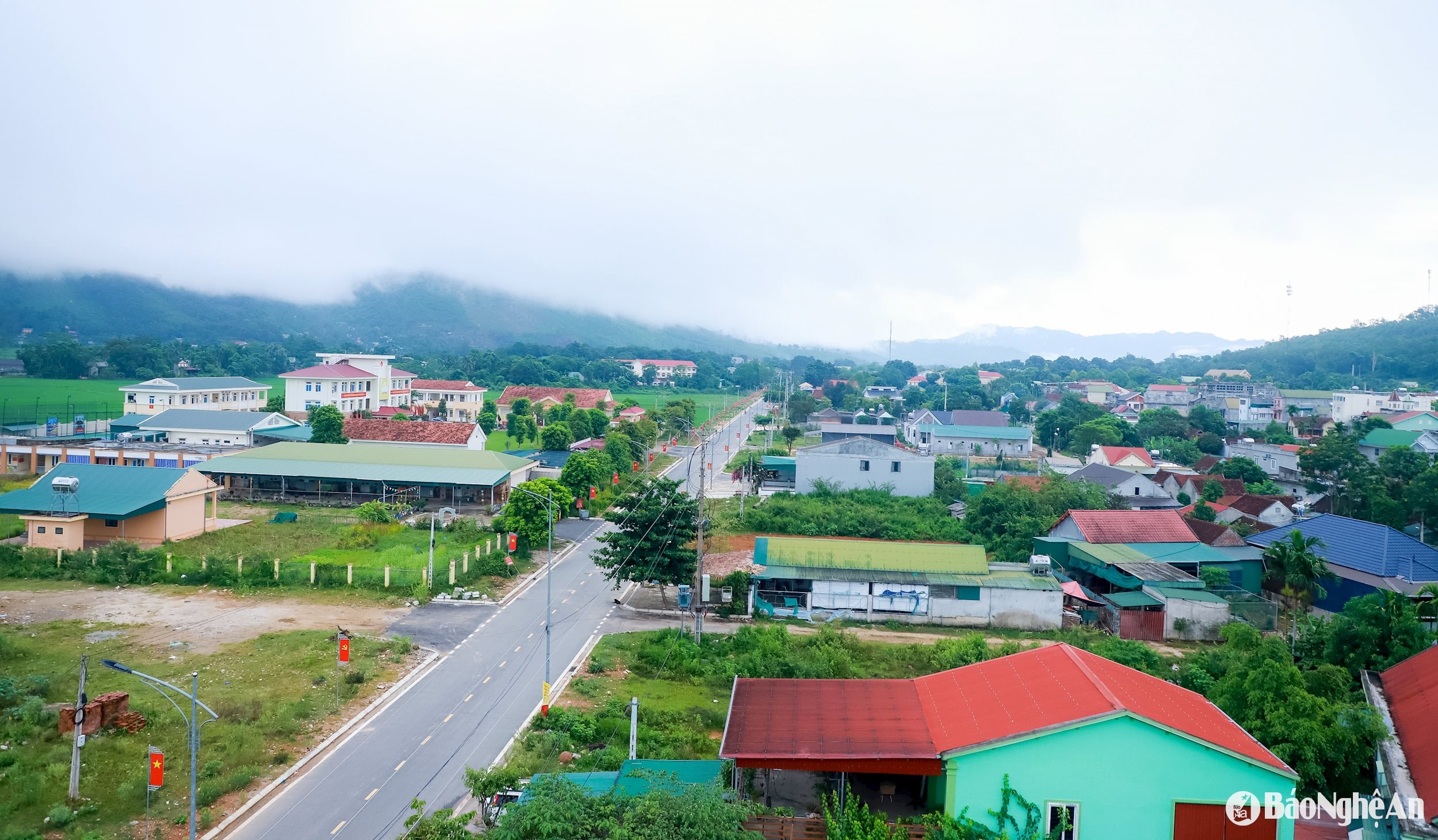 Một góc thị trấn Kim Sơn, huyện Quế Phong. Ảnh: Thành Duy
