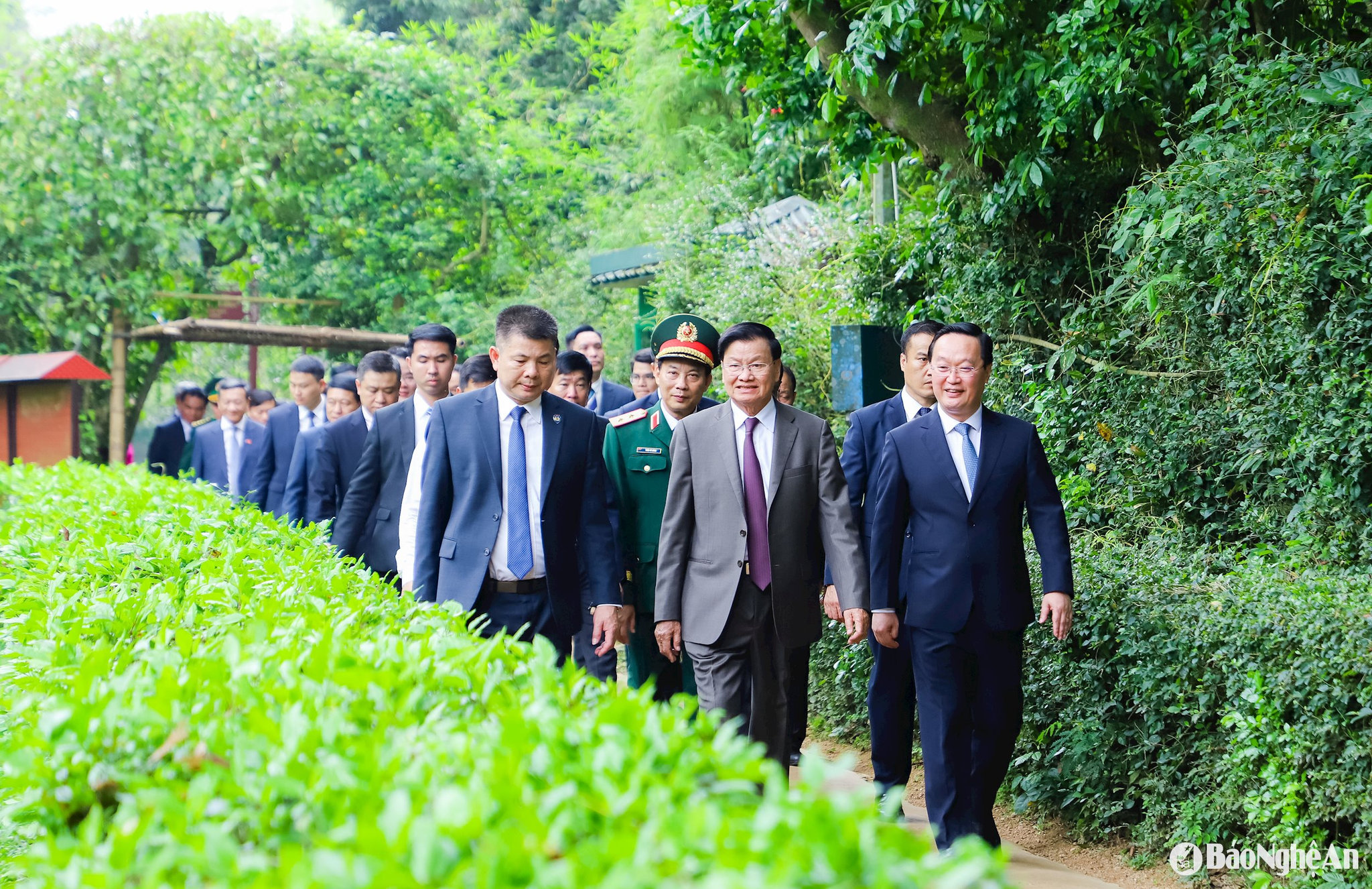 Mr. Thongloun Sisoulith, General Secretary of the Lao People