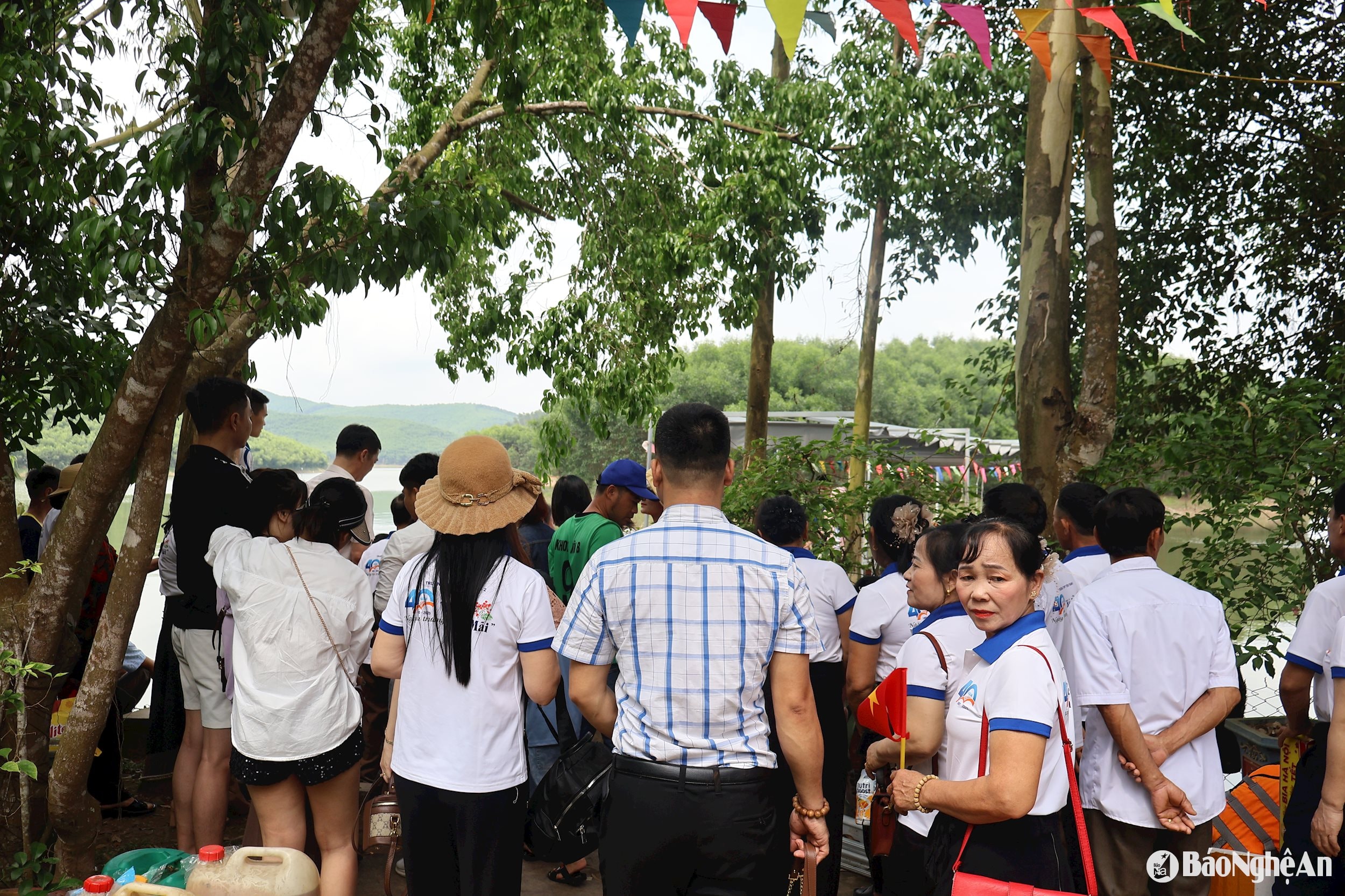 van truong m4566