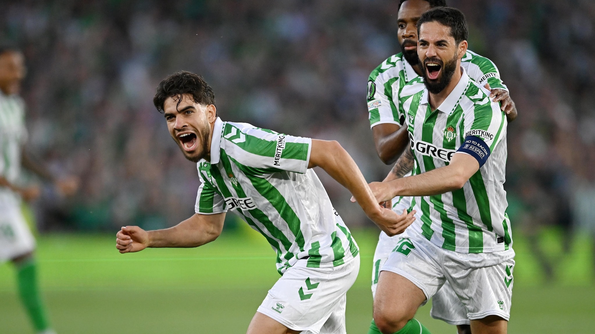 Real Betis 2-1 Fiorentina: Antony stunner puts Betis on top | UEFA Conference League | UEFA.com