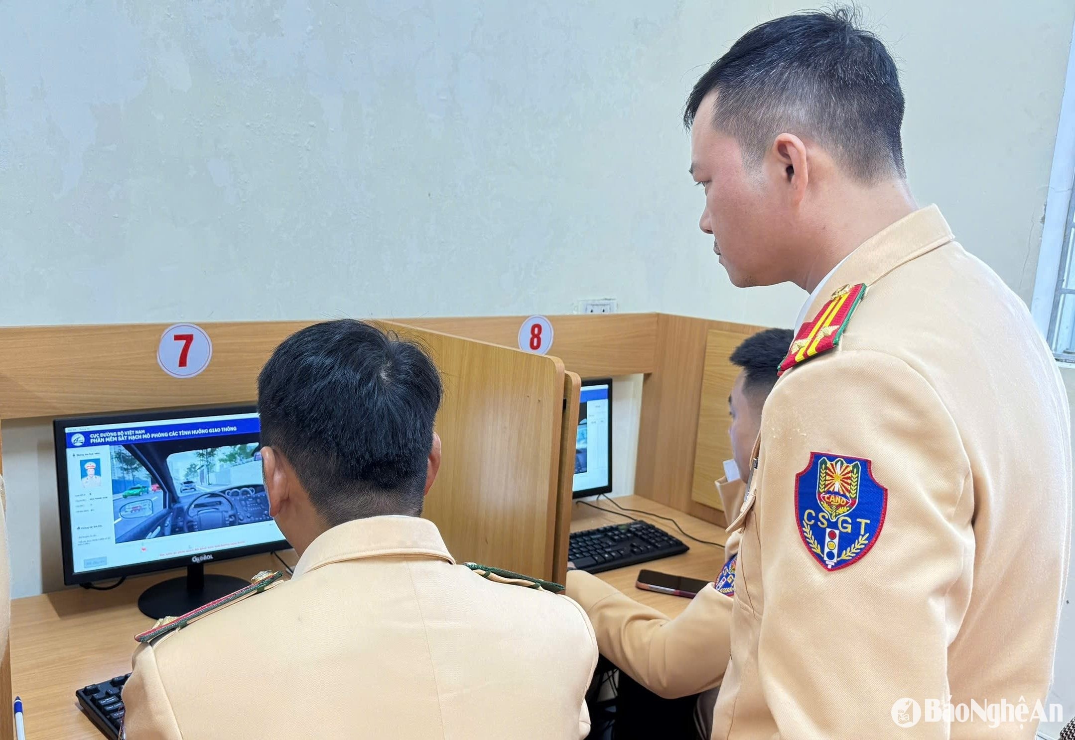 2.ảnh pv