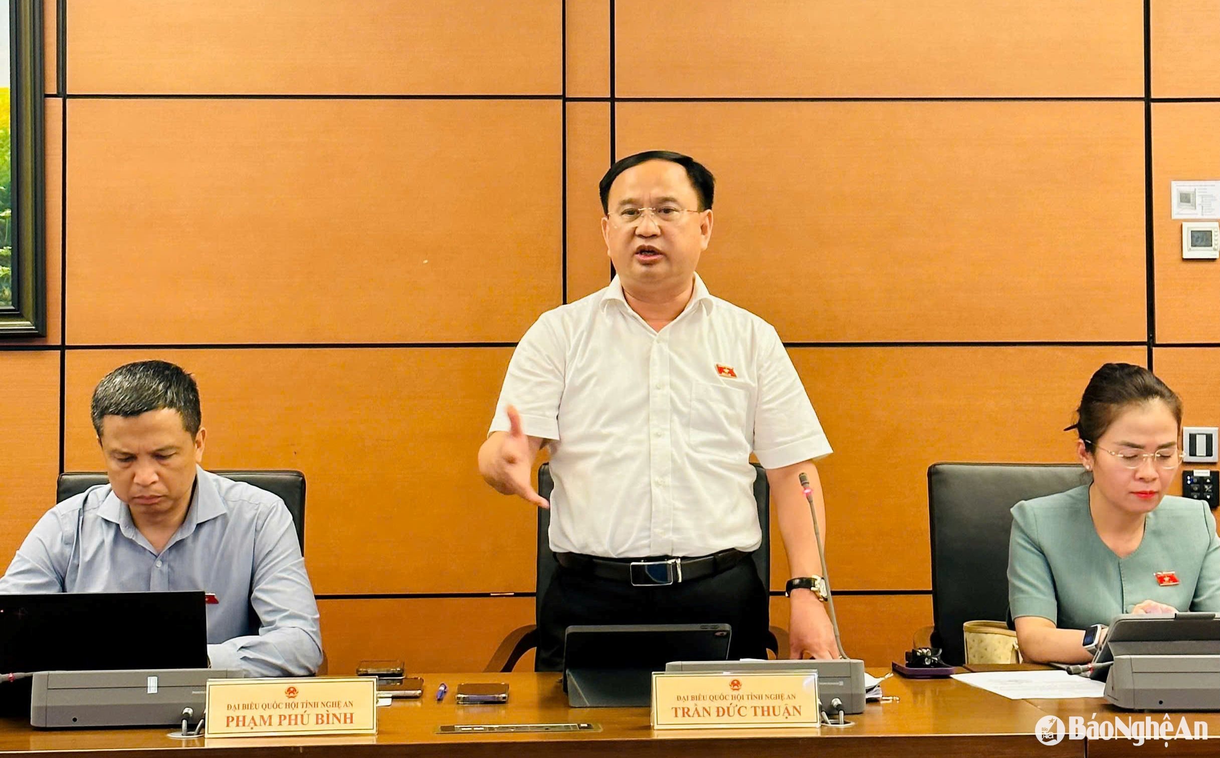 Thiếu tướng Trần Đức Thuận