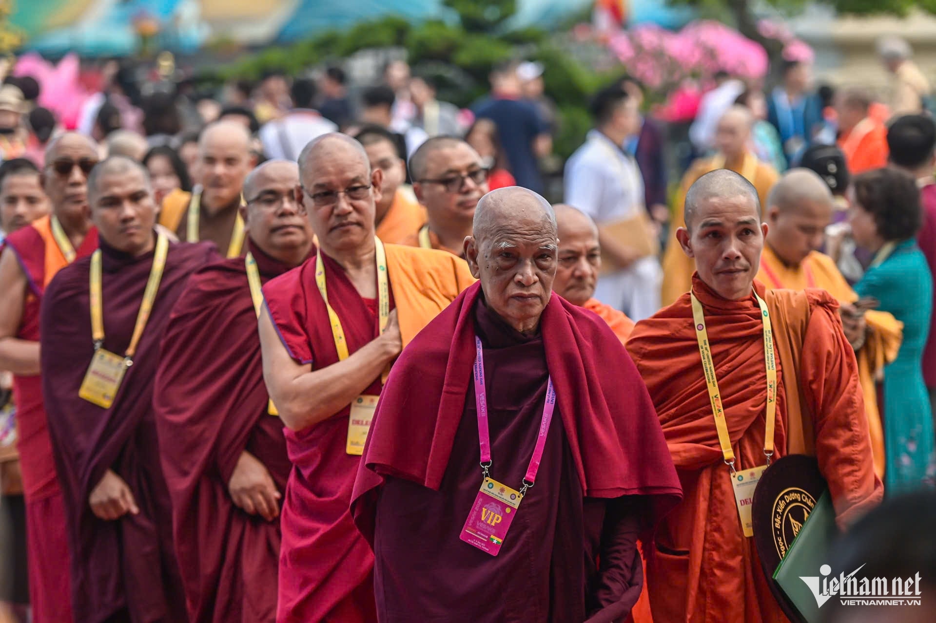 Đại lễ Vesak Liên Hiệp Quốc 2025 diễn ra từ ngày 6 - 8/5 với sự tham dự của 2.700 đại biểu; trong đó có 1.300 đại biểu quốc tế đến từ 85 quốc gia, vùng lãnh thổ