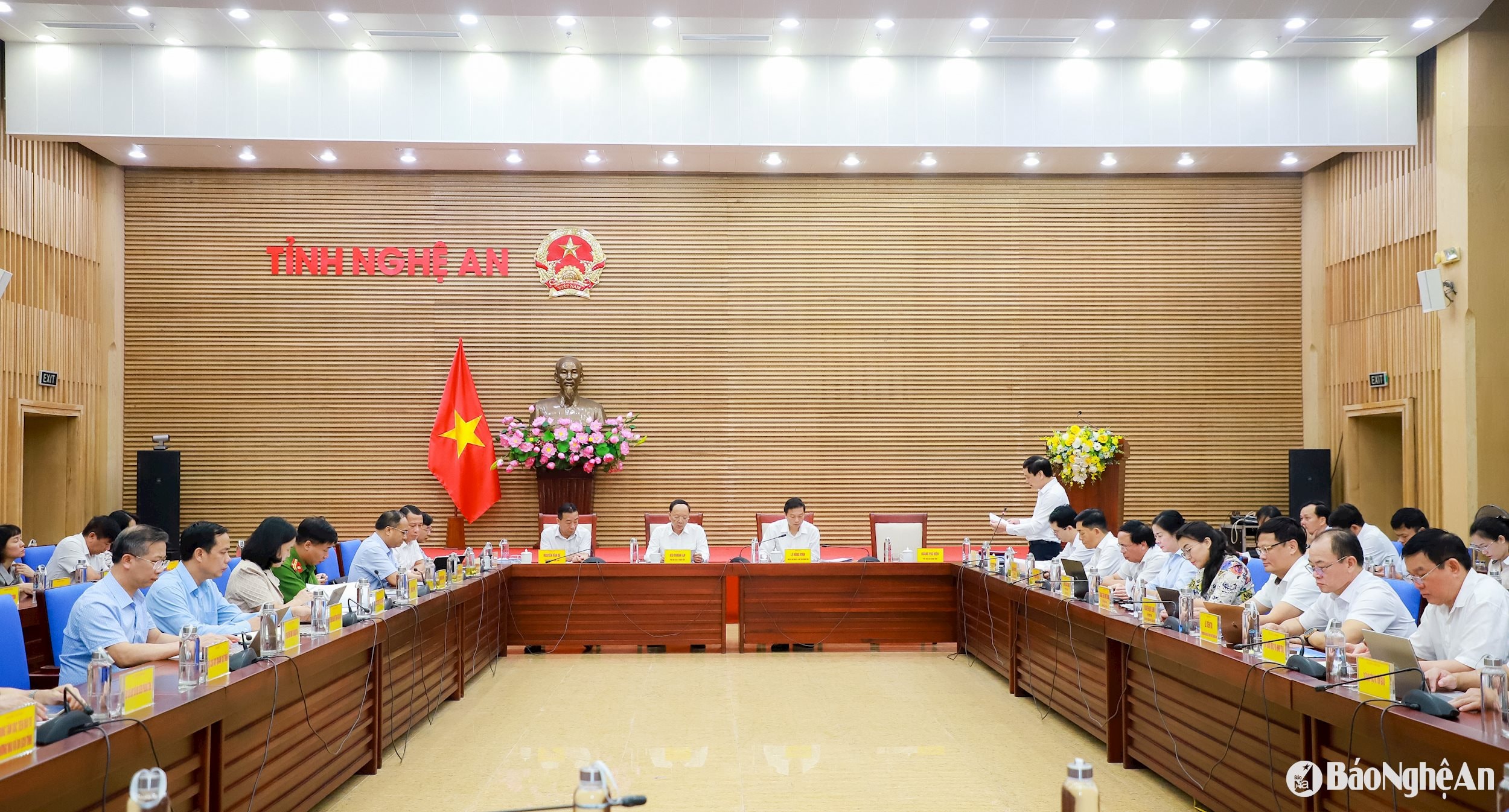 UBND -tinh-nghe-an