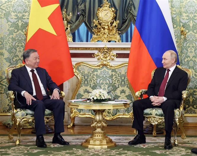 Tổng Bí thư Tô Lâm hội đàm với Tổng thống Nga Vladimir Putin- Ảnh 2. Tổng Bí thư Tô Lâm hội đàm với Tổng thống Nga Vladimir Putin- Ảnh 2.