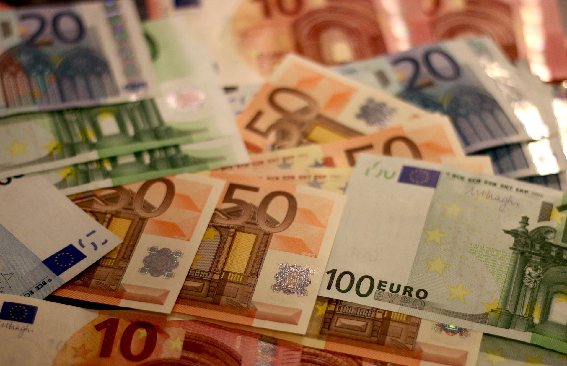Phân tích, dự báo giá Euro tuần này 12/5 - 18/5