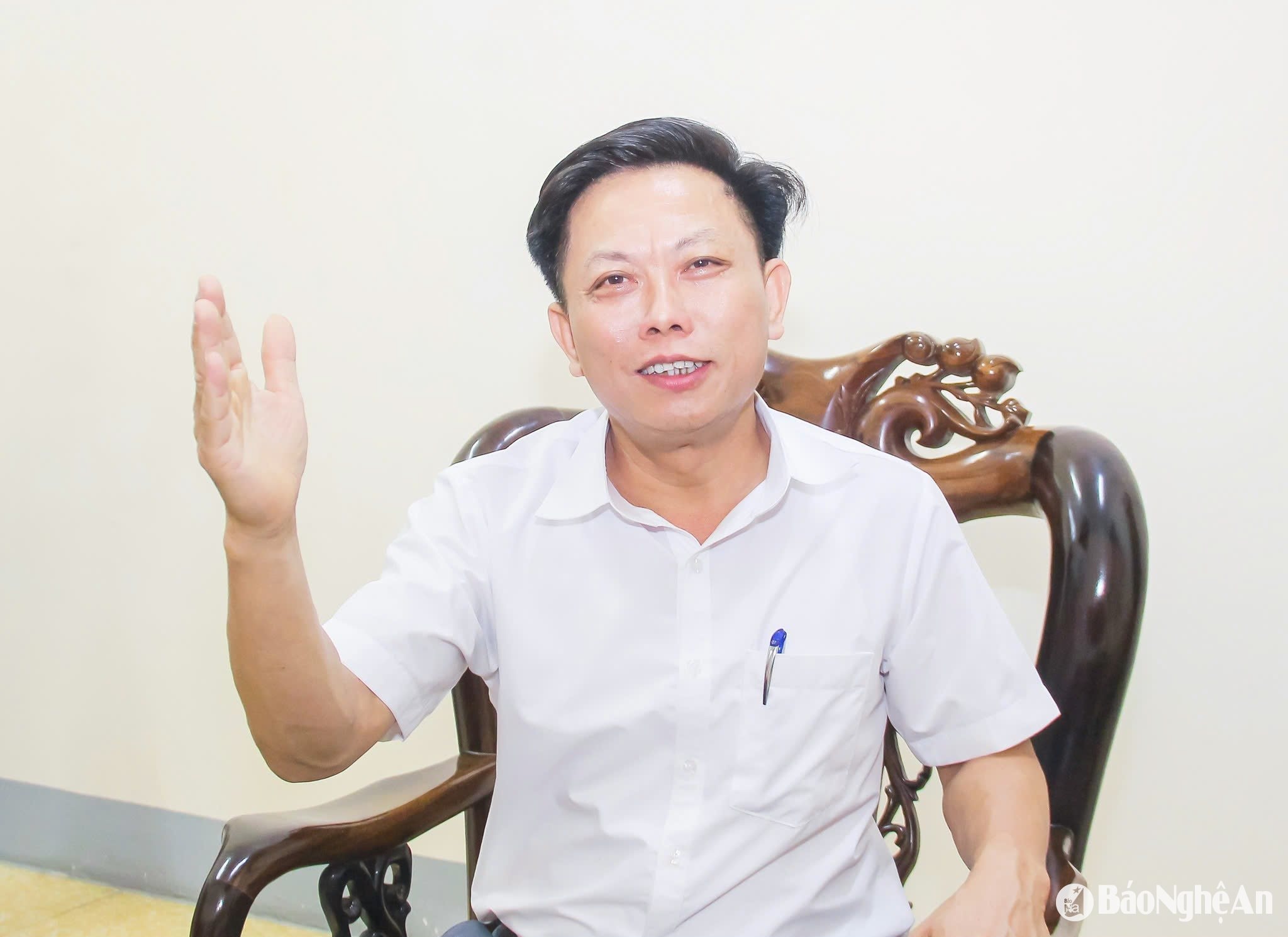 a Trung