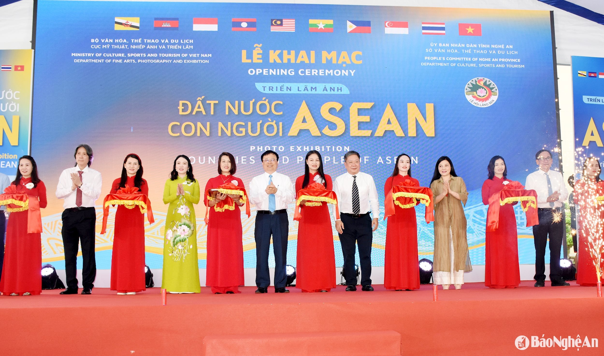 6 trien lam asean