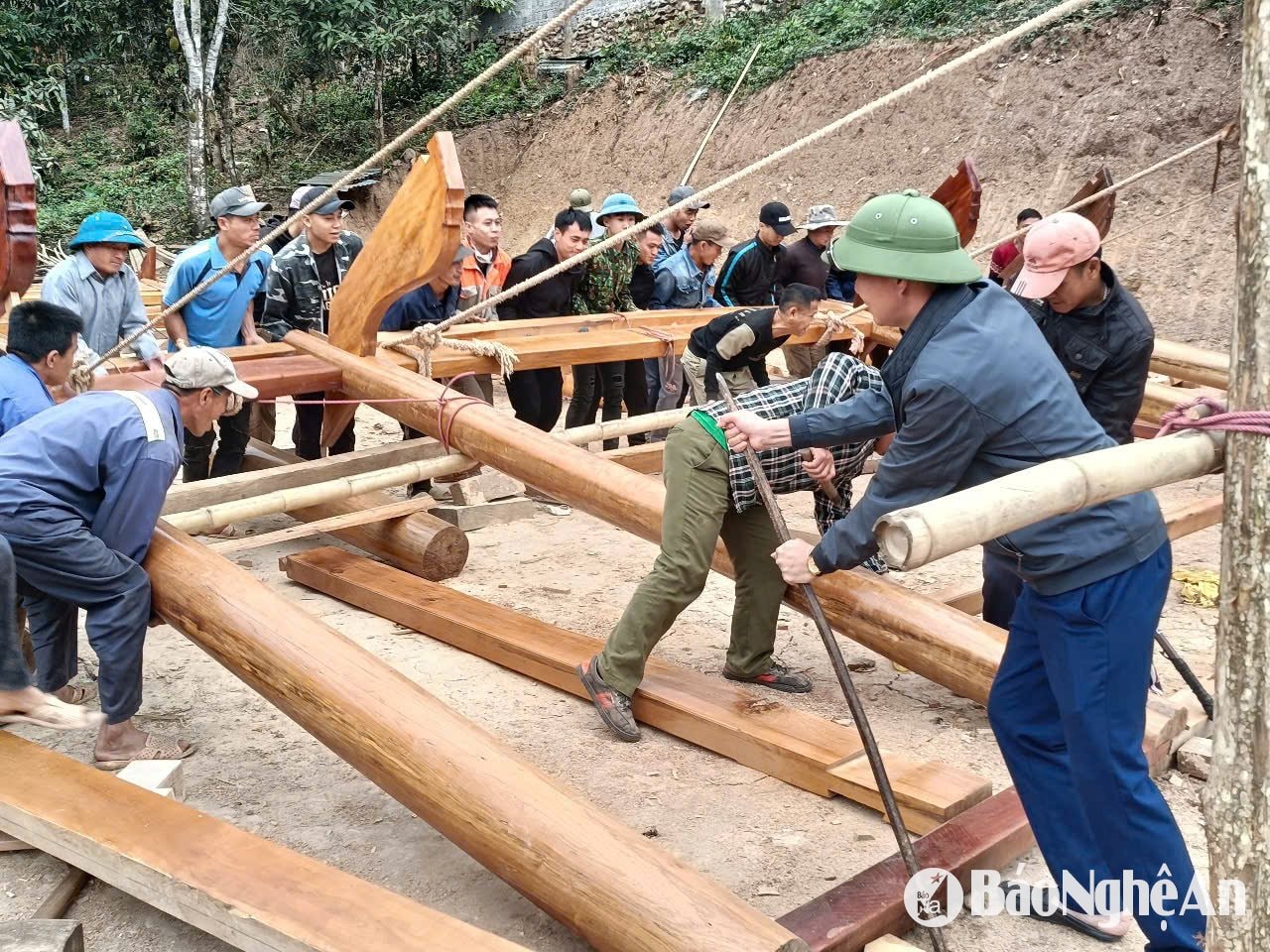 nhà mỹ lý