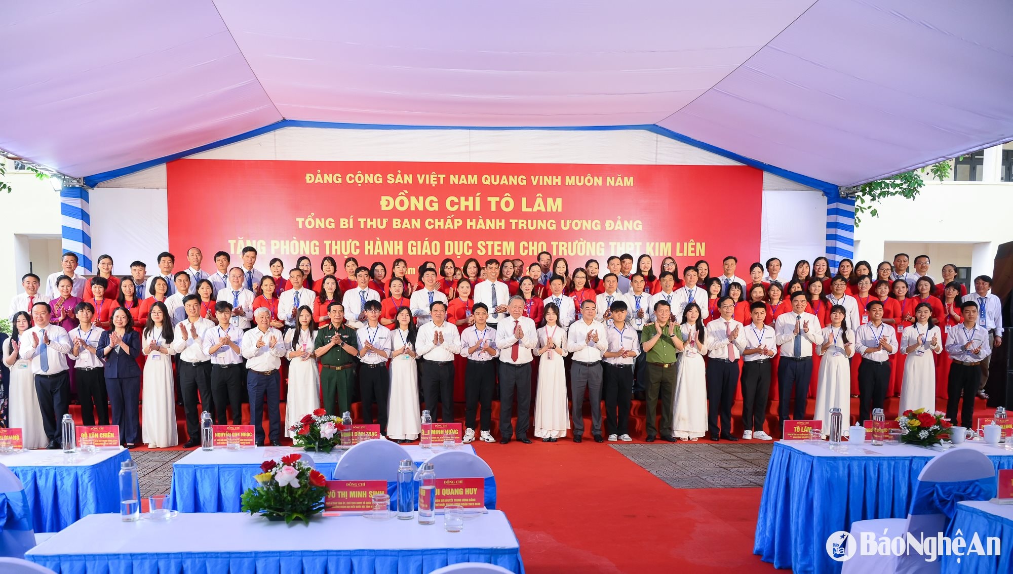 Tổng Bí thư LV với Nghệ An-60
