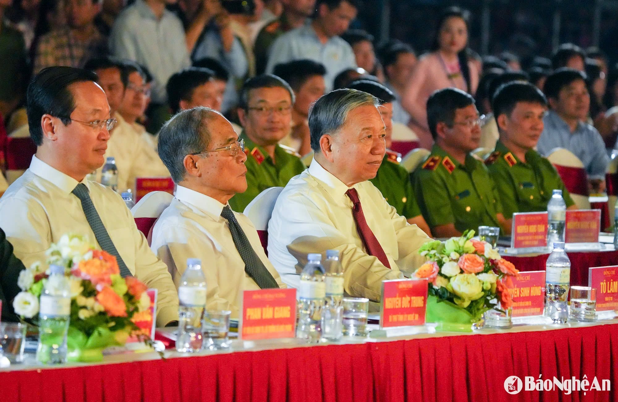 Khai mạc Lễ hội Làng Sen 2025 với Chương trình nghệ thuật đặc sắc “Tượng đài trong muôn triệu trái tim”