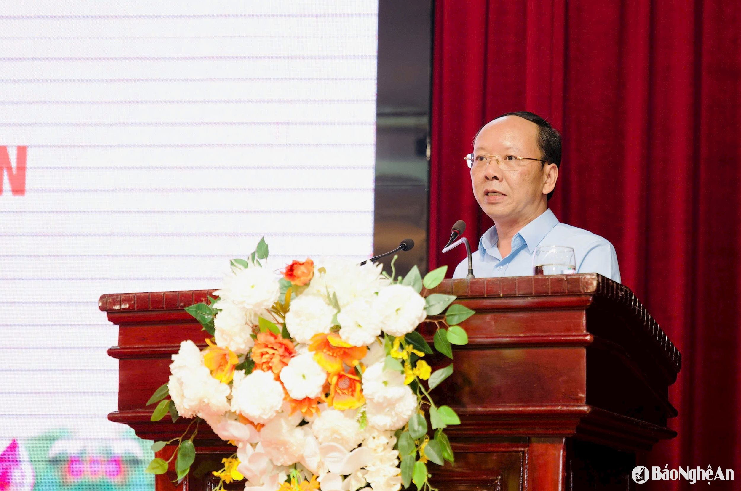 Phó Chủ tịch Thường trực UBND tỉnh Bùi Thanh An phát biểu tại hội nghị. Ảnh: TL