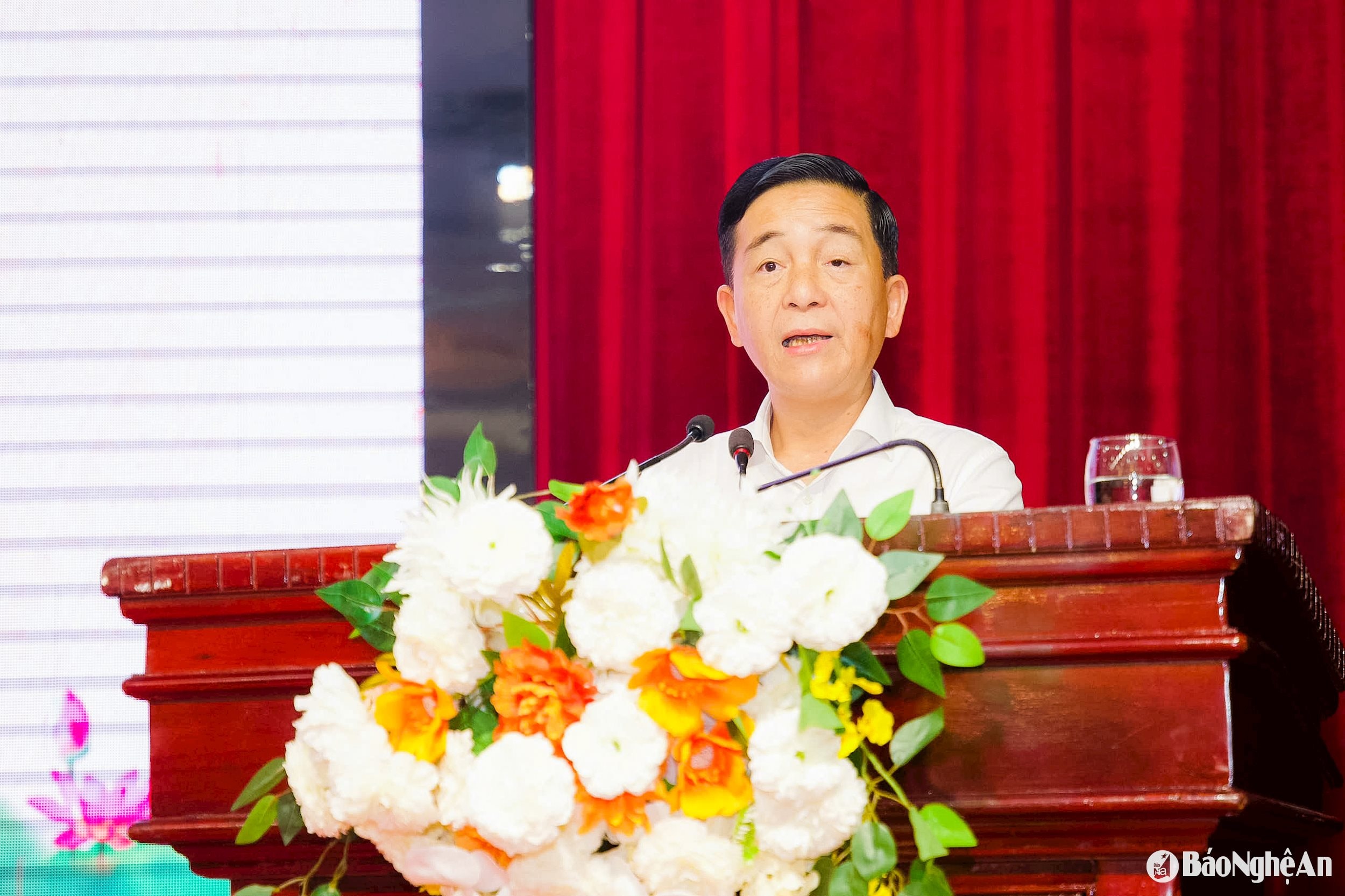 Đồng chí Chu Thế Huyền - Ủy viên Ban Chấp hành Đảng bộ tỉnh, Chánh Thanh tra tỉnh phát biểu khai mạc hội nghị. Ảnh: TL