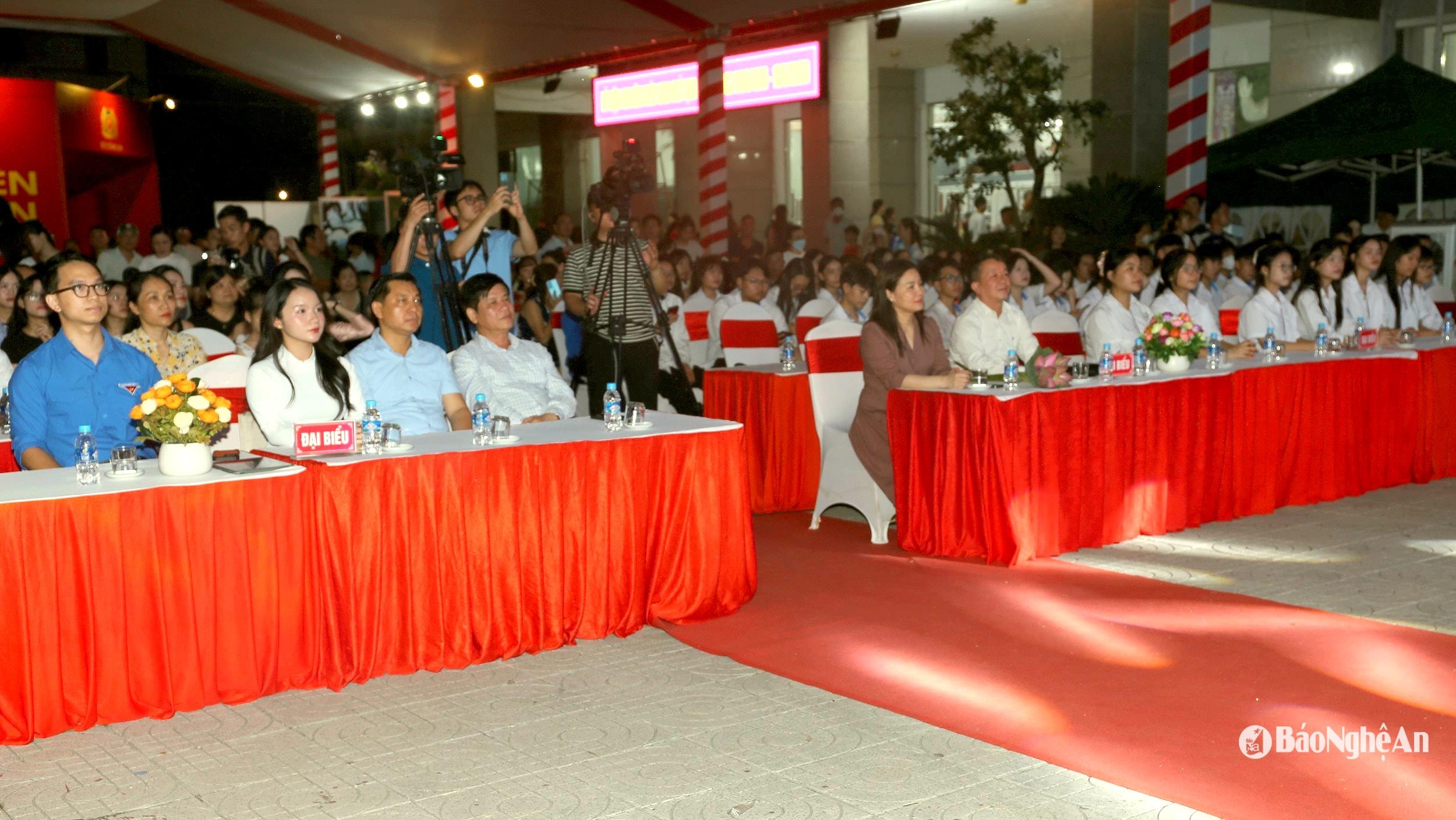 bna_anh-giao-luu-chon-1-b7a16bc4342b15a79421f6574393ac54(1).jpg