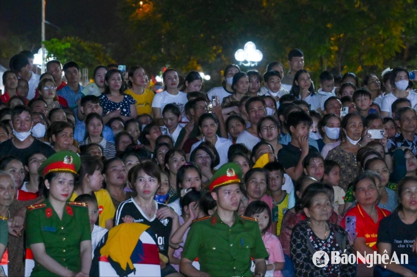 bna_tong-bi-thu-lv-voi-nghe-an-99.jpg