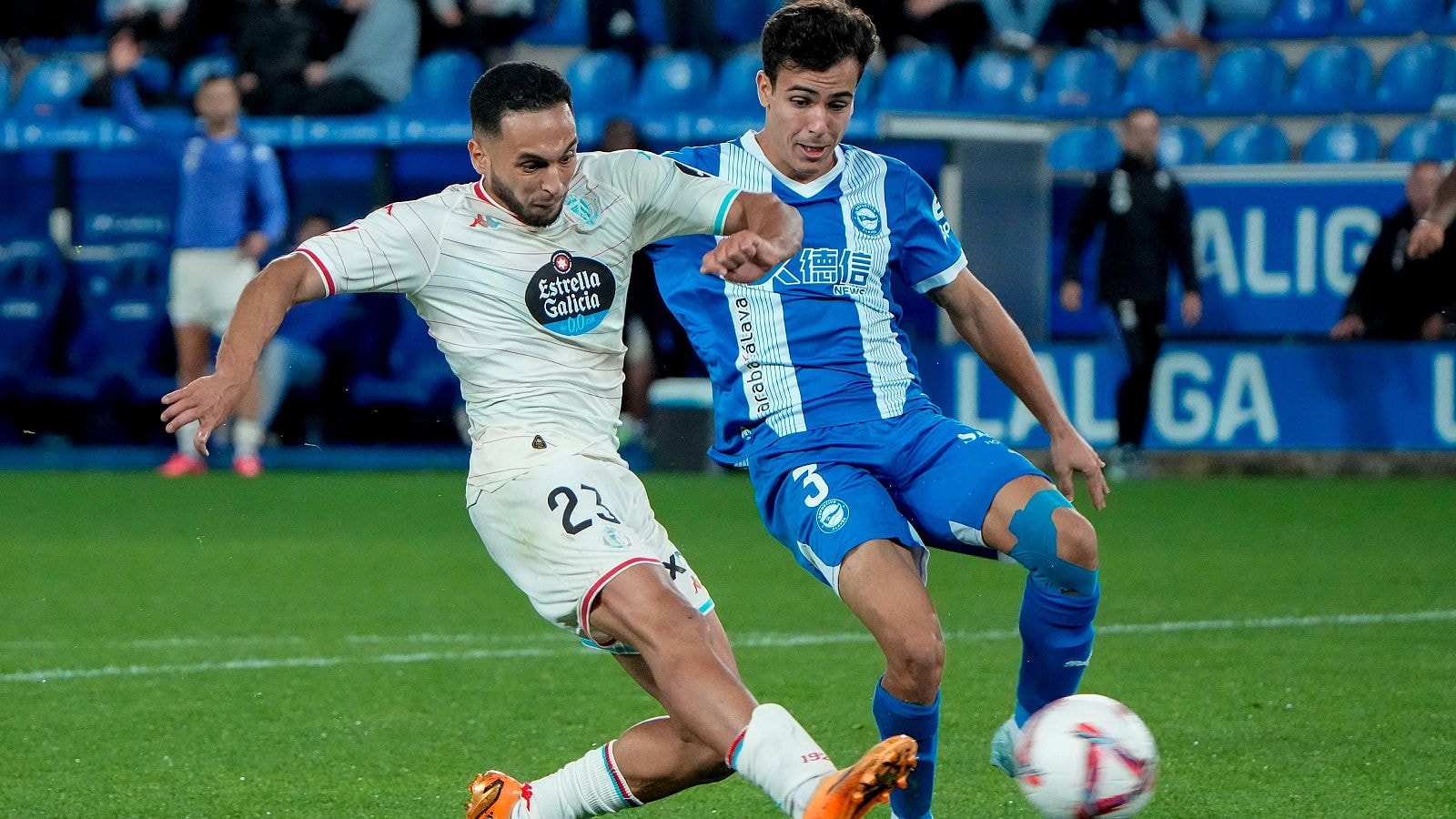 Nhận định Real Valladolid vs Alaves: Nỗ lực trụ hạng