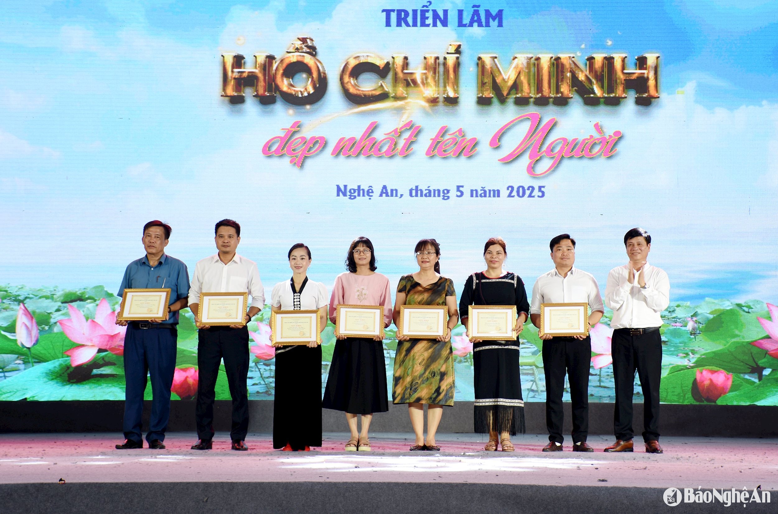 5 be mac trien lam