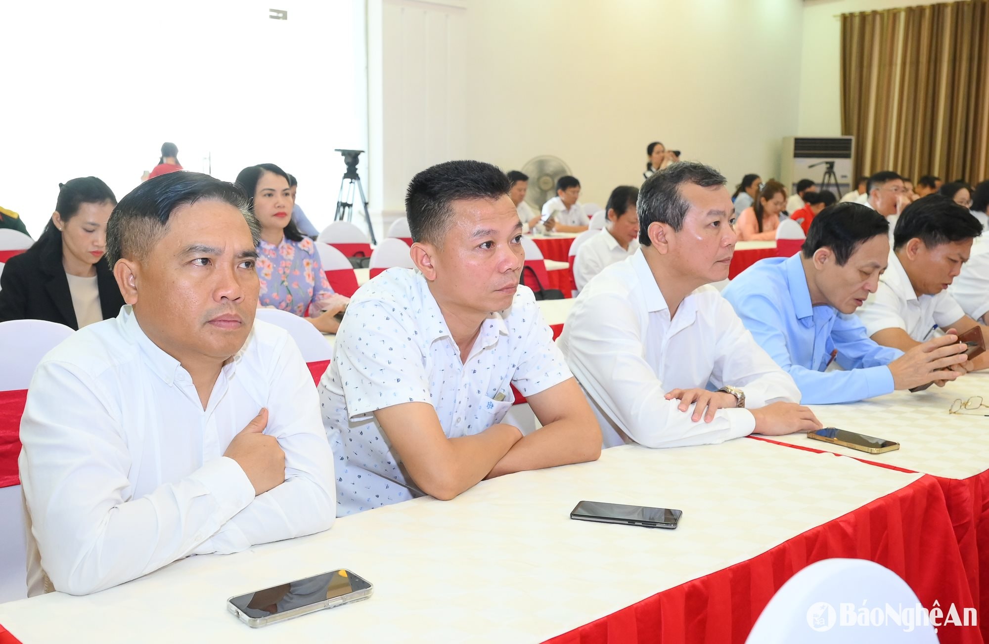 Nghị quyết 05-11