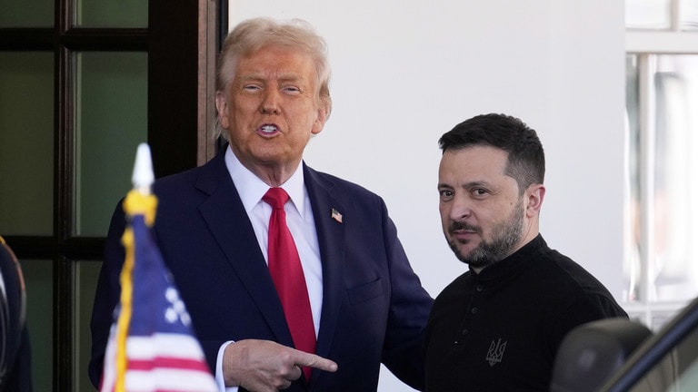 Ông Trump: Tổng thống Zelensky 'không dễ làm việc'