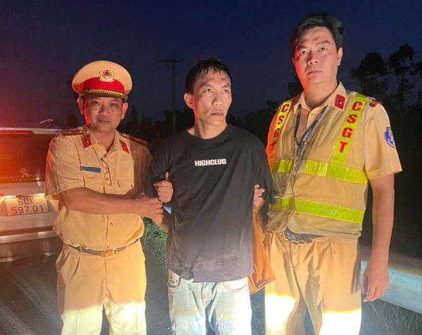 Chốt chặn trên cao tốc bắt nhóm đối tượng vừa gây án đang bỏ trốn -0