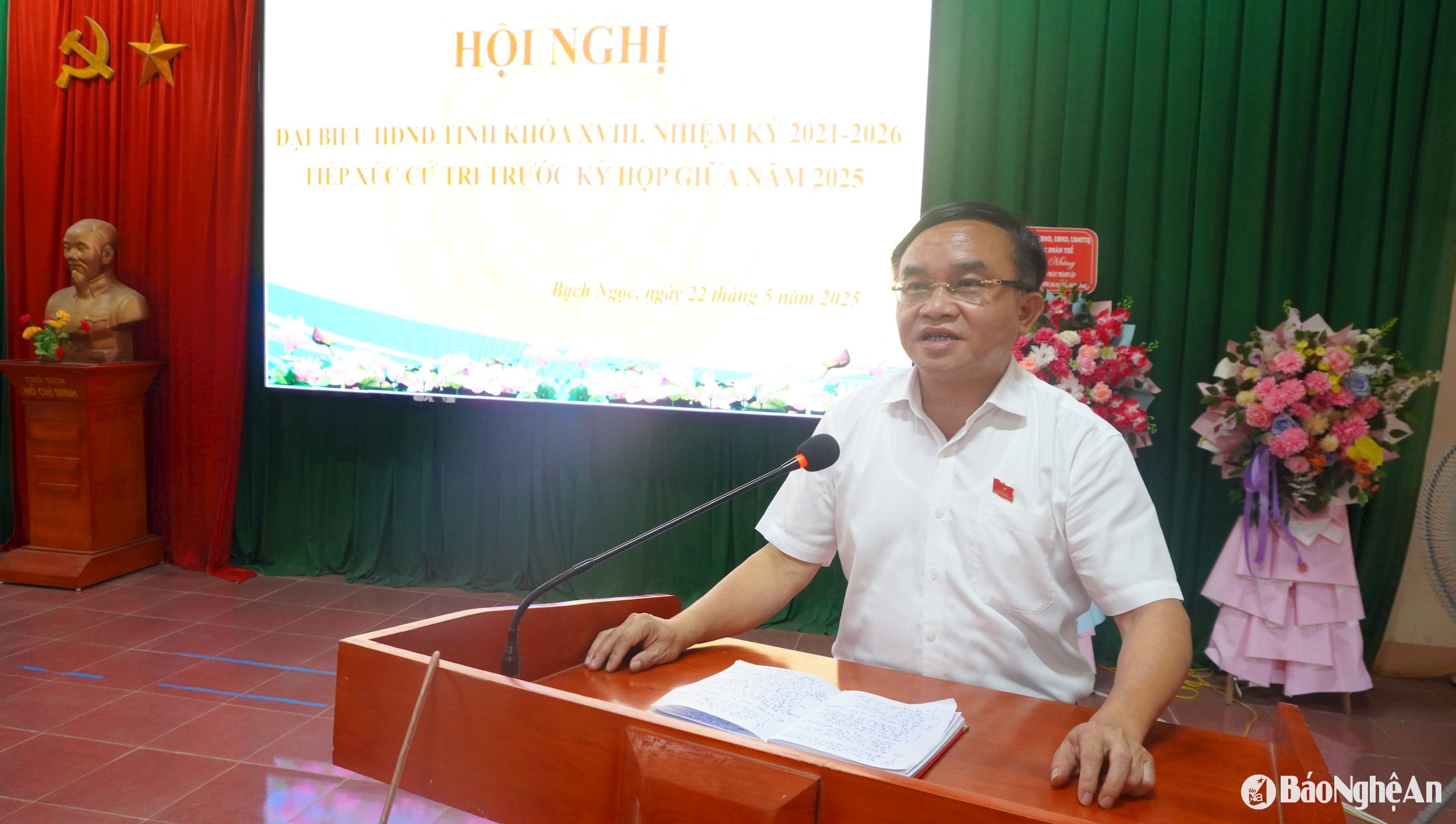 Anh Nam Phát biểu