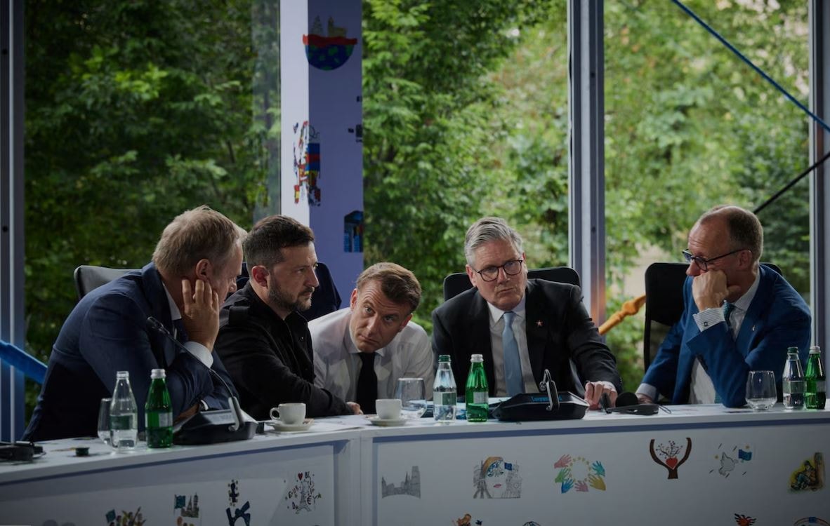 ukraine trình bày kế hoạch trừng phạt nga với eu