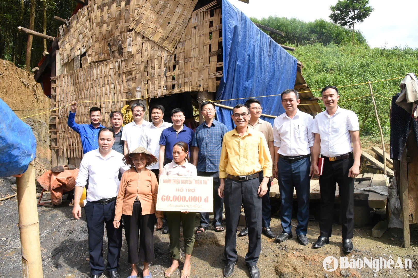 Niềm vui của những người được cho và được nhận