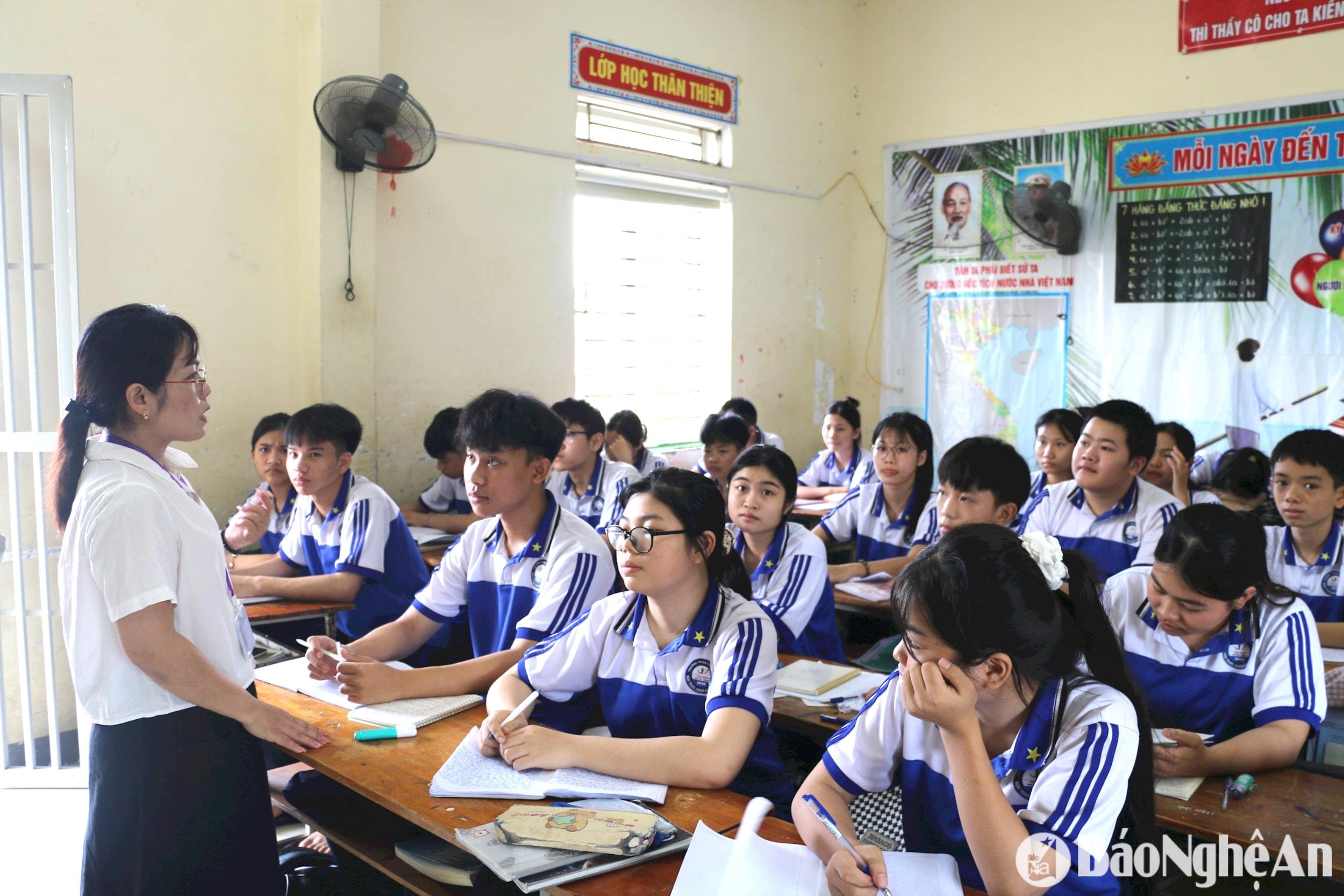bna_gio-hoc-cua-hoc-sinh-lop-9-truong-thcs-nghi-trung-nghi-loc.-anh-my-ha-738063b082bc0c8435e50be59aa98380.jpg