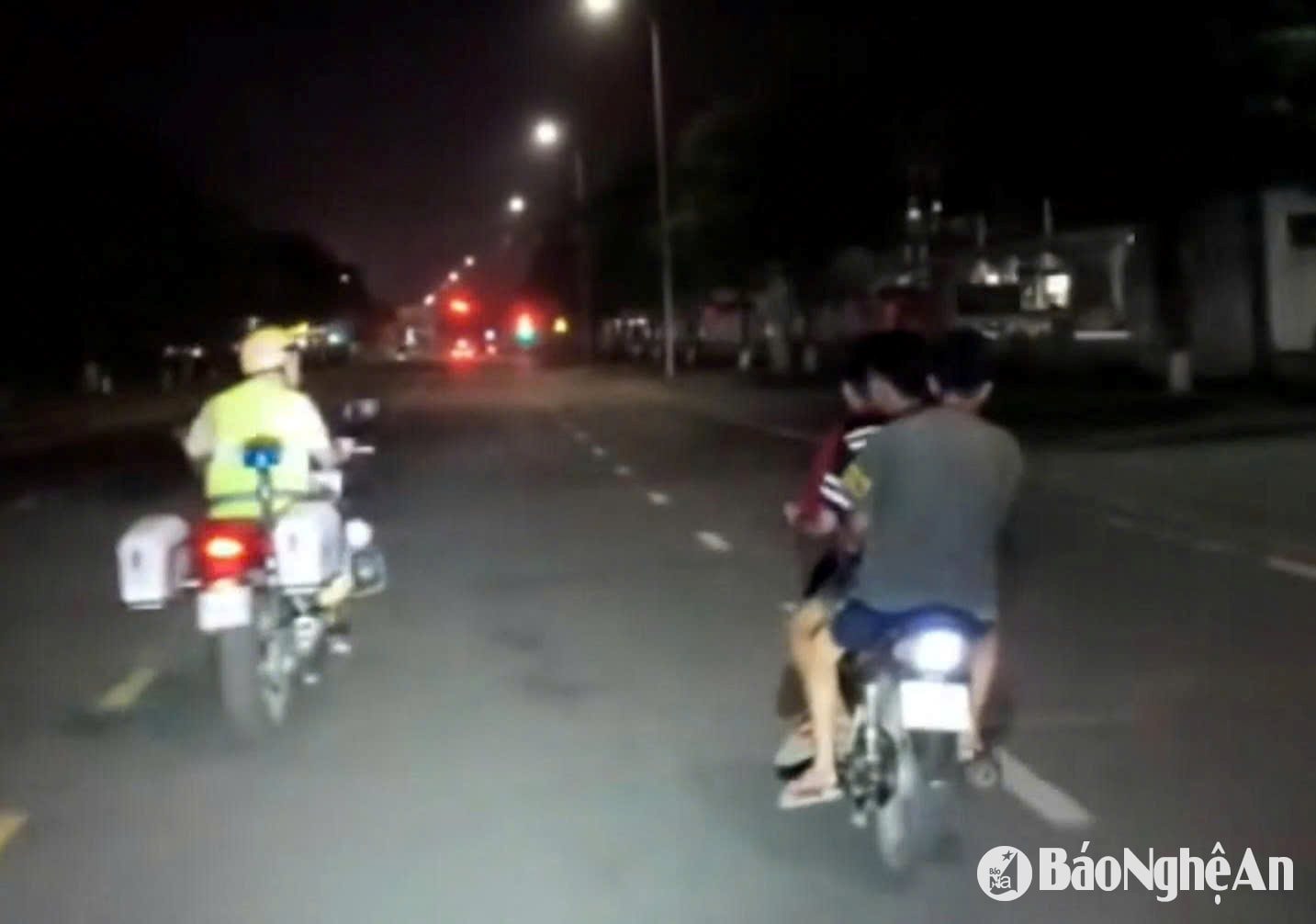 1.ảnh pv