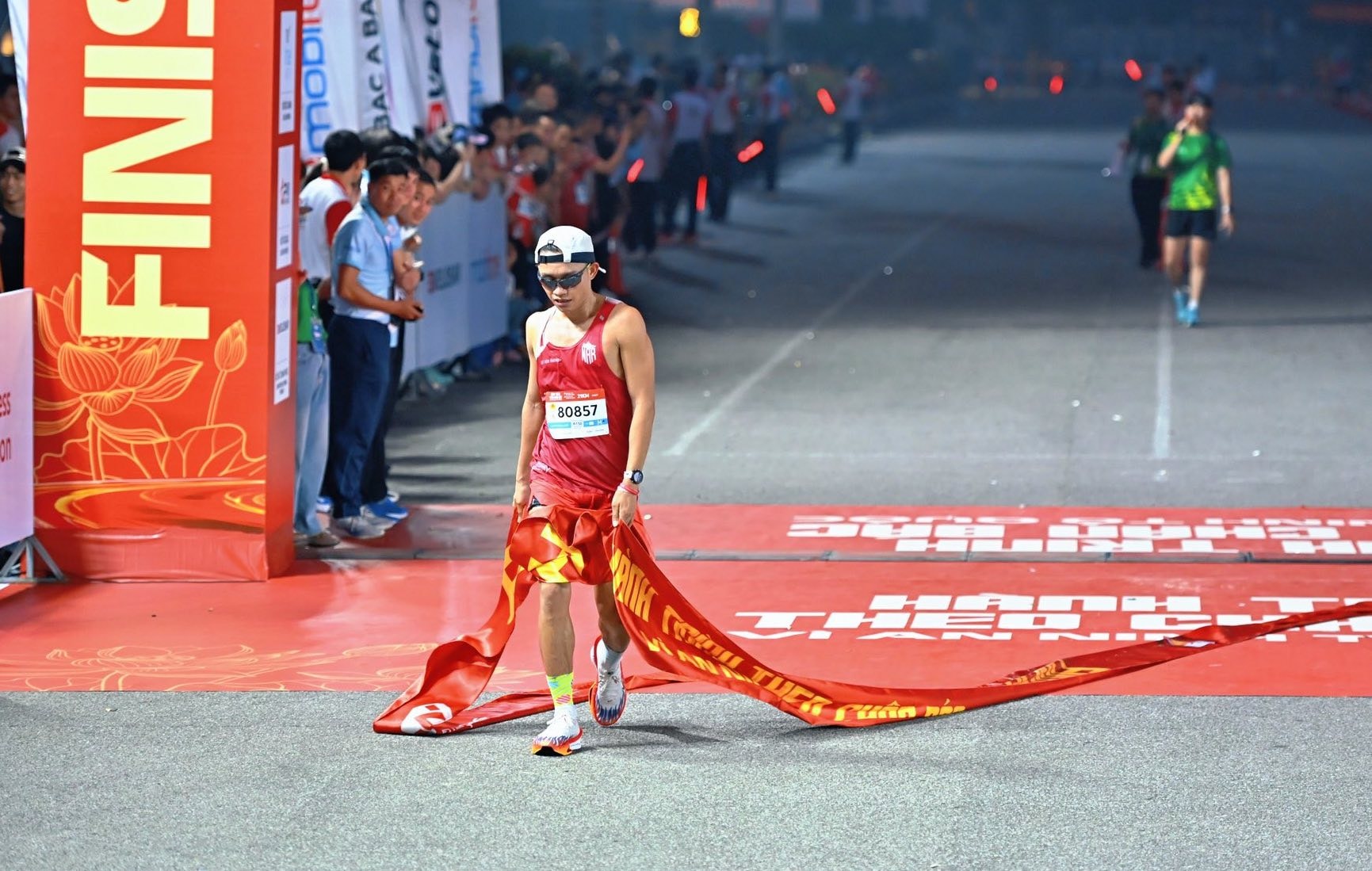Lê văn hương runner ảnh NVCC00002