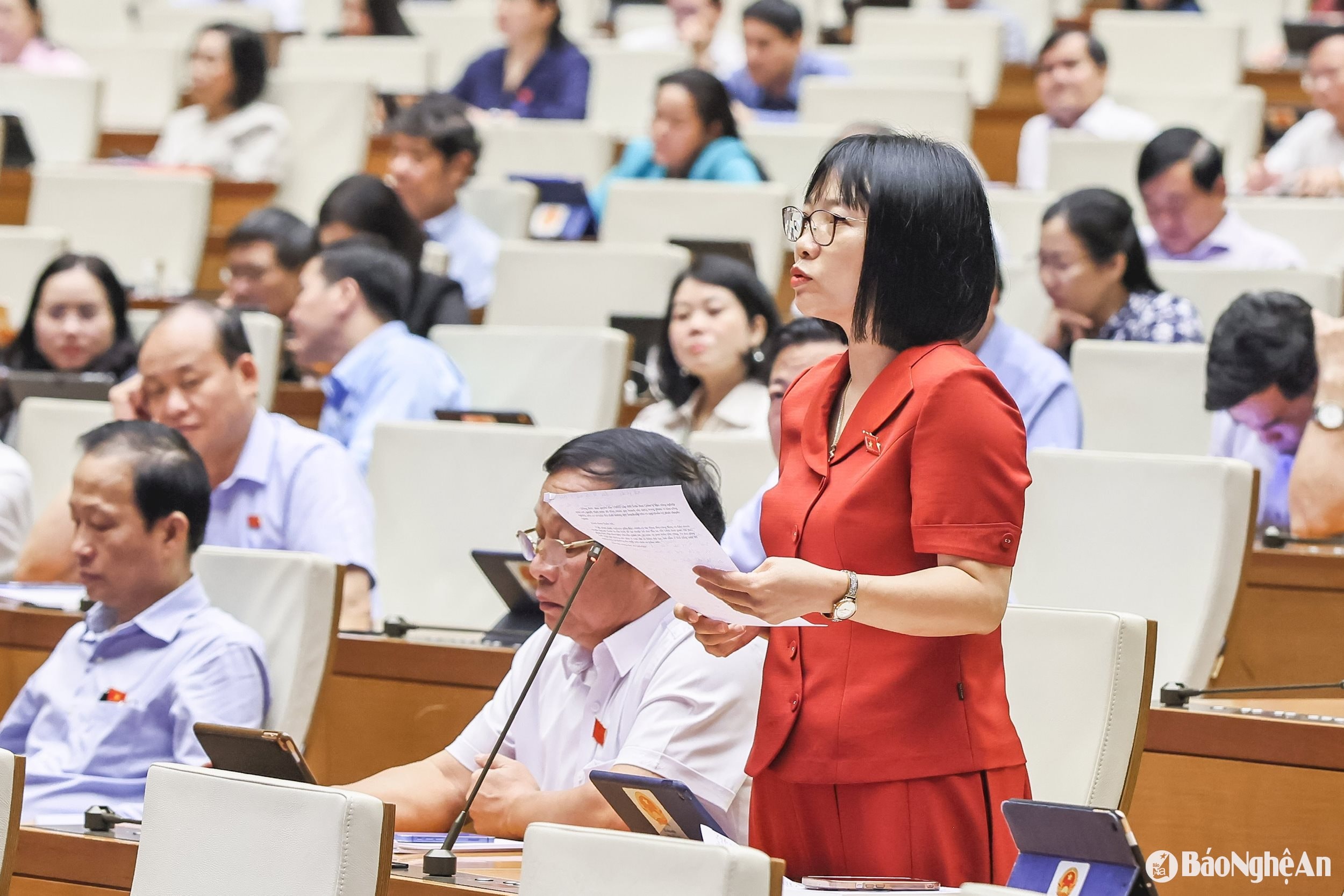 Họp QH sáng 28:56
