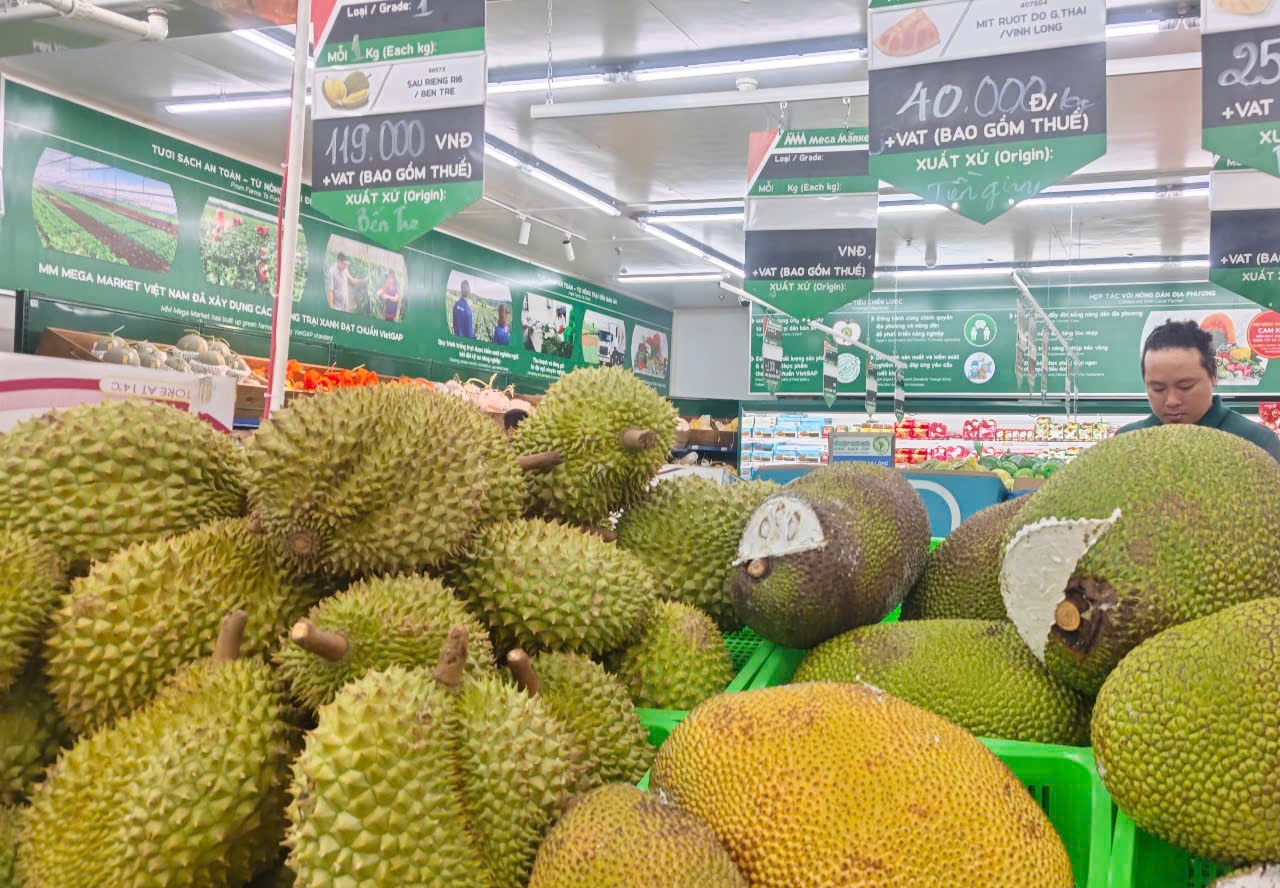 Giá sầu riêng hôm nay 28/5: Sầu riêng Thái Đông Nam Bộ tiếp đà tăng