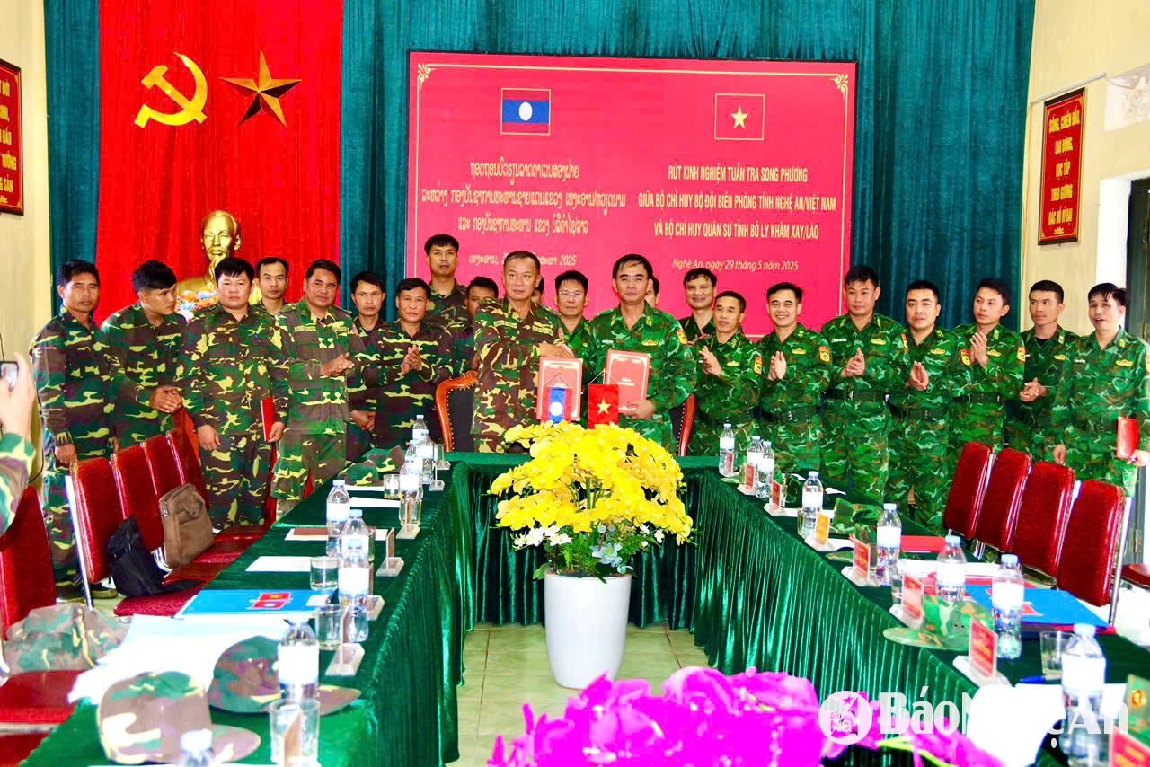 43. រូបថត pv